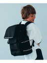 こども ビームス（コドモ ビームス）FREDRIK PACKERS * こどもビームス / 別注 LUCAS BACK PACK L(19L)ジュニア対応サイズが登場！〈FREDRIKPACKERS（フレドリックパッカーズ）〉と共同制作にて誕生した小学生の通塾やセカンドランドセルとして使える『LUCASBACKPACK（ルーカスバックパック）』。大好評につき小学校高学年で使えるサイズも製作しました！メッセンジャーバッグ作りのノウハウが生かされたタフな構造に、小学校への通学用として使うことも想定し、周りのこどもたちに馴染みつつ必要な機能は備え、シンプルに軽く、すっきりとしたデザインにこだわりました。【機能面】●ショルダーストラップ・クッション性と通気性を持たせ、肩への負担を軽減している他、背負い心地にもこだわり、ショルダー部分の長さ調整テープは成長に合わせて調節できるように44cmを確保。余ったショルダーは巻いてすっきりまとめられるようにゴムを取り付けています。・ショルダーがずれずに背負いやすいよう、高さと幅の調節が可能なチェストストラップも付属。・可動式のDリングで成長に合わせて防犯ブザーを適切な位置に取り付け可能。●かぶせ部分・蓋を閉めると自然と中に折り込まれるデザインで雨の侵入をシャットアウト。・A4サイズなどの少し高さのあるものを入れても閉まるようにベルトで調節が可能。・お弁当が入るようマチにもしっかり幅をもたせたこだわり設計。・底にお弁当を入れて、その上にA4サイズの教科書やノートなどを入れてもかぶせが閉まるデザイン。・内側には筆記用具などの小物を入れられるようにメッシュポケットを装備。・通学以外でも使えるようにランドセル見えしない短めのフラップデザイン。●表地・仕様・悪天候でも汚れを気にせず使用できるよう、撥水素材を使用。・暗い時間帯も安心して使用できるように、リフレクターをサイドポケット・ショルダー・かぶせ部分にラインで配置。・ペットボトルや水筒などのボトル類が入れられるよう左右両側にサイドポケットをアタッチ。ゴムとストラップでホールドできる仕様。・右側面には防犯ブザーなどを取り付けられるナスカンを設置。右側通行で歩いた際に車やバイクとすれ違う危険のないよう右側にのみに取り付けています。・背中側には収納するデバイス類を底打ちの衝撃から守る為バックパック本体の底より3cm上げて配置された、タブレット専用のポケットを配置。・鍵や交通系ICカード、携帯電話などが入るファスナー付きのポケットを内側にデザイン。クリアなPVC素材を使用し、ジップを開けて中を見るとどこに何が入っているか見やすい点もポイント。【商品詳細】重量：約1030g容量：約19Lサイズ：約H370mm&times;W270mm&times;D140mm素材：（表地）撥水加工が施された高密度の900デニールのポリエテル100%（内装生地）ポリウレタンコーティングで防水性のある200デニールポリエステル100%（背面生地）蒸れない3Dスペーサーメッシュショルダーストラップ：インナーには7mmパッド+5mmスポンジとダブルのクッション性で肩への負担を軽減。体との接地面には3Dスペーサーメッシュ素材を使用し、通気性とさらなるクッション性も確保。※画像の商品はサンプルのため、実際の商品と仕様が異なる場合がございます。※光の当たり具合やパソコンなどの閲覧環境によって実際の色味と異なって見える場合がございます。予めご了承ください。※商品の色味は白背景商品単体で撮影した画像をご参照ください。Model:H118(cm)FREDRIKPACKERS/フレドリックパッカーズ製品は世界中から優れた材料を厳選して日本に集めて作られます。生地は米デュポン社のcorduranylon。バックル類は、アメリカ軍/本格的なアウトドアメーカーも採用している強度に優れた製品を使用。ベルクロ、テープ類には世界で最も品質が優れている日本製を使用しております。厳選された素材を使用し、HANDMADEにて丁寧に作られます。全て、山／都市でのbikerideが楽しく快適になる事を目指した商品構成となっています。型番：55-61-0151-934-19-88 KE9106【採寸】サイズ幅高さマチ重量(g)-27.0cm36.0cm13.5cm1000商品のサイズについて【商品詳細】-素材：-サイズ：-※画面上と実物では多少色具合が異なって見える場合もございます。ご了承ください。商品のカラーについて 【予約商品について】 ※「先行予約販売中」「予約販売中」をご注文の際は予約商品についてをご確認ください。 ■重要なお知らせ※ 2点以上ご購入の場合、全ての商品が揃い次第一括でのお届けとなります。お届け予定日の異なる商品をお買い上げの場合はご注意下さい。お急ぎの商品がございましたら分けてご購入いただきますようお願い致します。発送について ※ 買い物カートに入れるだけでは在庫確保されませんのでお早めに購入手続きをしてください。当店では在庫を複数サイトで共有しているため、同時にご注文があった場合、売切れとなってしまう事がございます。お手数ですが、ご注文後に当店からお送りする「ご注文内容の確認メール」をご確認ください。ご注文の確定について ※ Rakuten Fashionの商品ページに記載しているメーカー希望小売価格は、楽天市場「商品価格ナビ」に登録されている価格に準じています。 商品の価格についてこども ビームスこども ビームスのランドセルバッグご注文・お届けについて発送ガイドラッピンググッズ3,980円以上送料無料ご利用ガイド