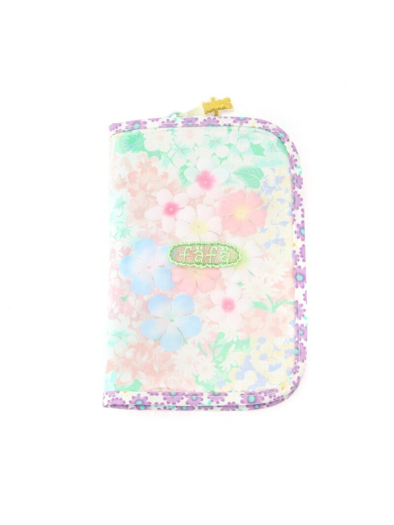 fafa（フェフェ）(K)MICHALINA_MULTI CASE(S)パステルカラーの花々がふんだんに散りばめられた華やかなデザインのマルチケース。仕切りポケットがたっぷり施されたファスナー付のインサイドはさっと中身を確認できるのが嬉しい利便性の高いひと品です。診察券の整理など色々なシーンでお使い頂けるアイテム。型番：5181-0002t-200-52 GF3113【採寸】サイズ縦横厚みS[52]20.0cm13.5cm2.0cm商品のサイズについて【商品詳細】タイサイズ：S[52]※画面上と実物では多少色具合が異なって見える場合もございます。ご了承ください。商品のカラーについて 【予約商品について】 ※「先行予約販売中」「予約販売中」をご注文の際は予約商品についてをご確認ください。 ■重要なお知らせ※ 2点以上ご購入の場合、全ての商品が揃い次第一括でのお届けとなります。お届け予定日の異なる商品をお買い上げの場合はご注意下さい。お急ぎの商品がございましたら分けてご購入いただきますようお願い致します。発送について ※ 買い物カートに入れるだけでは在庫確保されませんのでお早めに購入手続きをしてください。当店では在庫を複数サイトで共有しているため、同時にご注文があった場合、売切れとなってしまう事がございます。お手数ですが、ご注文後に当店からお送りする「ご注文内容の確認メール」をご確認ください。ご注文の確定について ※ Rakuten Fashionの商品ページに記載しているメーカー希望小売価格は、楽天市場「商品価格ナビ」に登録されている価格に準じています。 商品の価格についてfafafafaのポーチ財布・ポーチ・ケースご注文・お届けについて発送ガイドラッピンググッズ3,980円以上送料無料ご利用ガイド