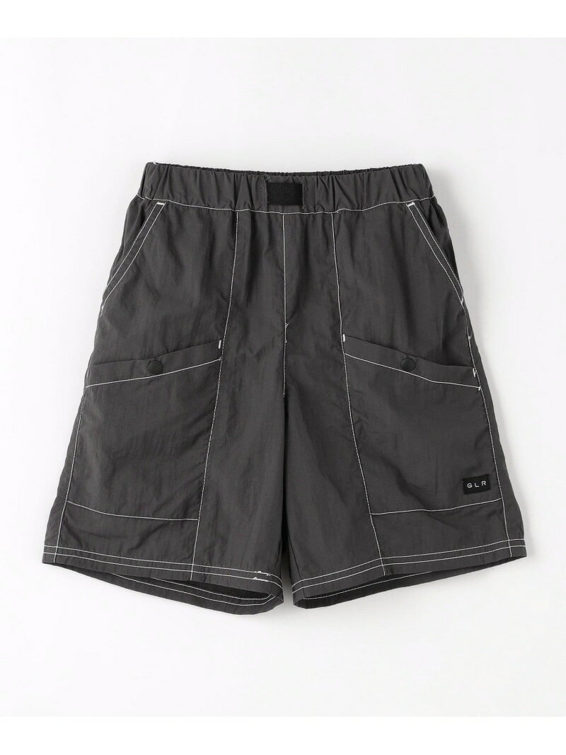 UNITED ARROWS LTD. OUTLET（ユナイテッドアローズ アウトレット）TJ H/A ビッグポケット ショートパンツ 110cm-130cm ー UVカット・はっ水 ー「ほんきであそぶ。」シリーズより、ナイロンショートパンツが登場■デザイン軽やかなナイロン素材のショートパンツ。配色ステッチと、大きなスナップ付きポケットがポイントです。股ぐりのマチを大きく取ることで動きやすく、外遊びのシーンで活躍します。■素材はっ水。UVカット。■コーディネートシャカシャカとした風合いがトレンド感あり。普段使いにはもちろん、アウトドア、レジャーの際にも重宝します。------------------------------------ー「ほんきであそぶ。」ーほんきであそぶ。シリーズは、たくさん遊んでサヨナラの時まで。のびのび過ごしてほしいから。元気いっぱいな子供ったちに想いを込めて。目印は緑色の「ほんきであそぶ。」下げ札です。------------------------------------//POINT//「おなまえちけっと」付きーおさがりで名前の書き換えが必要になってもカットして新たに書き換えることができます！ーご使用方法：商品の内側脇に「おなまえちけっと」がついています。1からお名前を書いていただき、次使われるお子様は1をカットして2の箇所にお名前を記載して使用してください。3のお子様も同様に2をカットして3の箇所にお名前を記載して使用してください。------------------------------------・シリーズでジュニアサイズのご用意もございます。品番38191990722#夏服、#アウトドア、#カジュアル、#通学通園============================裏地：なし透け感：なし伸縮：なし光沢感：ややあり機能性：UVカット、はっ水（水をはじきやすい）ケア方法：洗濯機洗い可============================【注意事項】※商品を使用前に、タグ等に記載されている「取り扱い上の注意書き」、「洗濯表示」を必ずご確認ください。※商品画像は、光の当たり具合やパソコンなどの閲覧環境により、実際の色味と異なって見える場合がございます。あらかじめご了承ください。※商品の色味の目安は、商品単体の画像をご参照ください。【アウトレット商品のご説明】・アウトレット商品につきましては包装やパッケージに破損・汚れが見られる場合にも、商品に欠陥が認められない際にはそのままの状態でお送りいたします。・返品、ご注文確定後の内容変更・追加注文はお受けできません。・セールアイテムは予告なく価格の変更を行う場合がございますが、ご購入後のアイテムについての価格変更はお受けいたしかねます。また、タグの表記と購入価格が異なる場合がございます。・&quot;不良品&quot;、&quot;ご注文内容と異なる商品&quot;が到着した場合は、お客様よりご連絡をいただいた時点で弊社に在庫がある場合に限り、交換対応いたします。なお、セールアイテムのため、お品切れの場合は返金でのご対応といたします。型番：38191990722-19-10 KQ0381【採寸】110cm：ウエスト48ー64 股上24 股下14.5 すそ周り49 もも周り55 ヒップ72120cm：ウエスト50ー67 股上24 股下14.5 すそ周り49.5 もも周り56.5 ヒップ74130cm：ウエスト52ー70 股上25 股下16 すそ周り51 もも周り58 ヒップ76.5商品のサイズについて【商品詳細】中国製素材：ナイロン100％サイズ：110cm、120cm、130cm洗濯機洗い可※画面上と実物では多少色具合が異なって見える場合もございます。ご了承ください。商品のカラーについて 【予約商品について】 ※「先行予約販売中」「予約販売中」をご注文の際は予約商品についてをご確認ください。 ■重要なお知らせ※ 2点以上ご購入の場合、全ての商品が揃い次第一括でのお届けとなります。お届け予定日の異なる商品をお買い上げの場合はご注意下さい。お急ぎの商品がございましたら分けてご購入いただきますようお願い致します。発送について ※ 買い物カートに入れるだけでは在庫確保されませんのでお早めに購入手続きをしてください。当店では在庫を複数サイトで共有しているため、同時にご注文があった場合、売切れとなってしまう事がございます。お手数ですが、ご注文後に当店からお送りする「ご注文内容の確認メール」をご確認ください。ご注文の確定について ※ Rakuten Fashionの商品ページに記載しているメーカー希望小売価格は、楽天市場「商品価格ナビ」に登録されている価格に準じています。 商品の価格についてUNITED ARROWS LTD. OUTLETUNITED ARROWS LTD. OUTLETのその他のパンツパンツご注文・お届けについて発送ガイドラッピンググッズ3,980円以上送料無料ご利用ガイドこの商品はセール商品のため返品・交換対象外です詳細はこちら &gt;&gt;