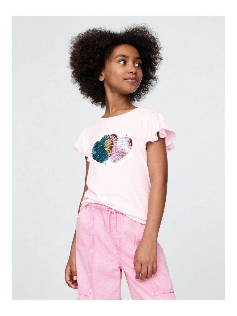 【予約商品について】 ※「先行予約販売中」「予約販売中」をご注文の際は予約商品についてをご確認ください。■重要なお知らせ※ 当店では、ギフト配送サービス及びラッピングサービスを行っておりません。ラッピング・ギフト配送について同時に複数の商品を注文された場合メーカー希望小売価格について置き配についてご利用ガイドGAP（ギャップ）(K)フリッピー 変身スパンコール フラッタースリーブ グラフィックTシャツ (キッズ)優しく心地良い肌触り半袖、フラッターフリルのディテールクルーネック変身スパンコールのフロントプリント、バリエーションあり　ストレートシルエット、リラックスフィットヒップにかかるくらいの丈　※商品タグに記載の価格とサイト上の販売価格が異なる事があります。型番：746714-016-0 NQ9894【採寸】サイズバスト着丈110cm60.0cm35.0cm120cm65.0cm39.0cm130cm68.0cm44.0cm140cm71.0cm45.0cm商品のサイズについて【商品詳細】ベトナム素材：綿100%サイズ：110cm、120cm、130cm、140cm洗濯機洗い可※画面上と実物では多少色具合が異なって見える場合もございます。ご了承ください。商品のカラーについてこの商品はセール商品のため返品・交換対象外です詳細はこちら &gt;&gt;