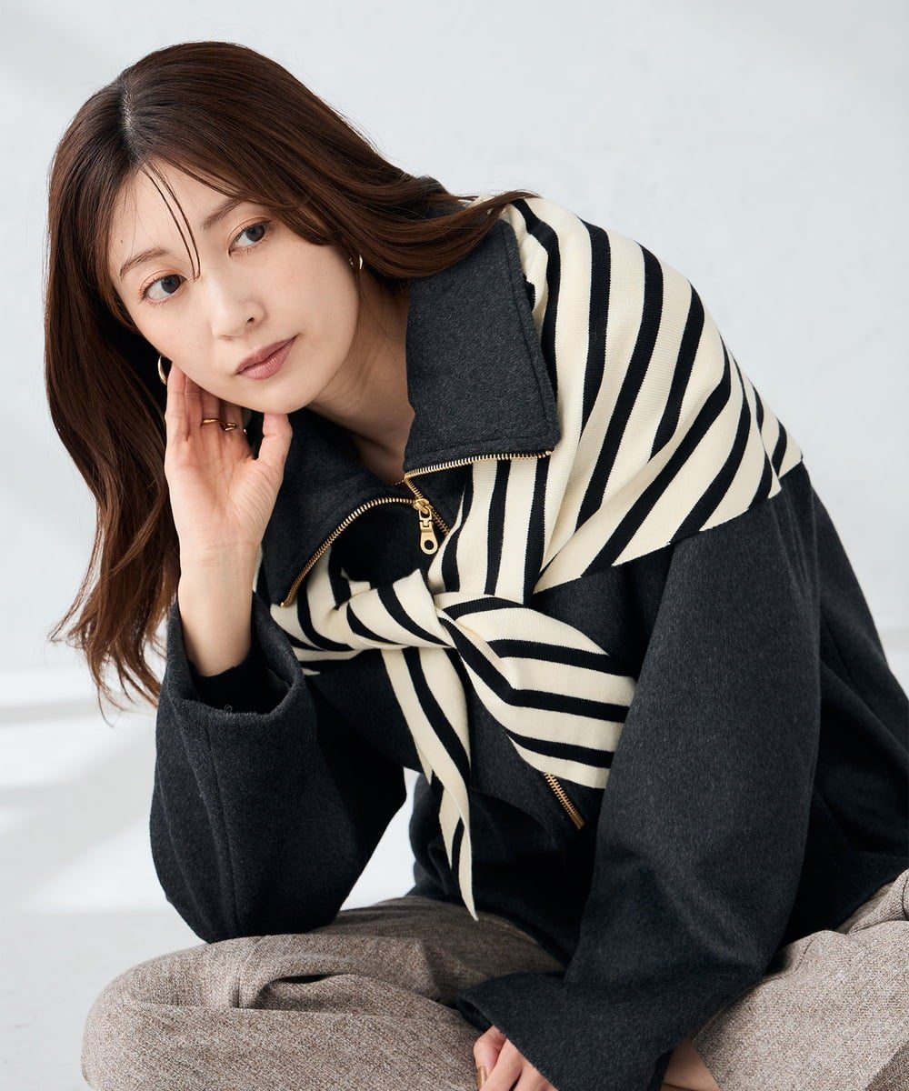 a.v.v 三角ニットストール アー・ヴェ・ヴェ ファッション雑貨 マフラー・ストール・ネックウォーマー ホワイト レッド グレー