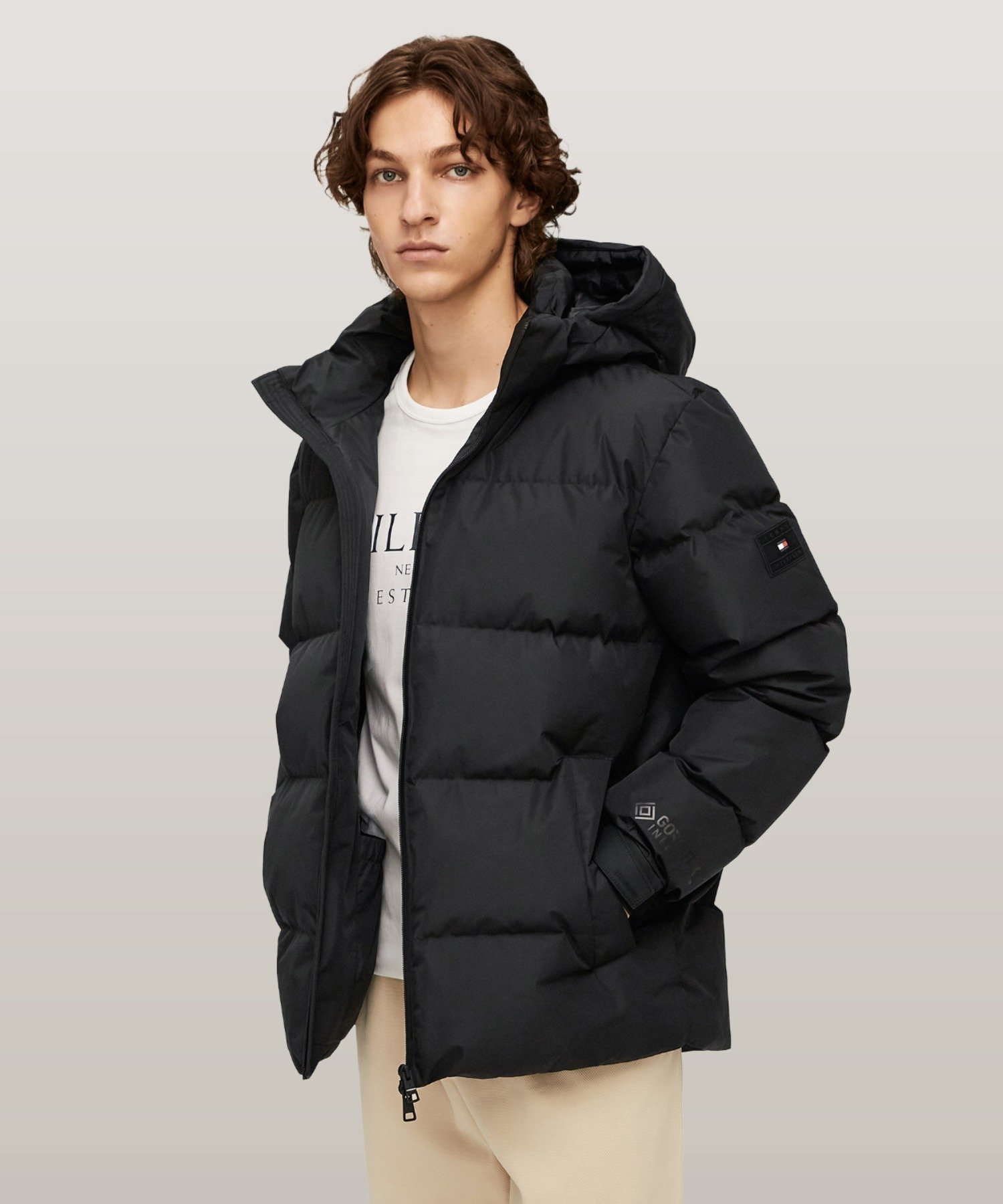 最終値下　トミーヒルフィガー　ダウン　L グレー　フカフカ　美品　肉厚 TOMMY HILFIGER 中綿ジャケット ボア トミー ヒルフィガー