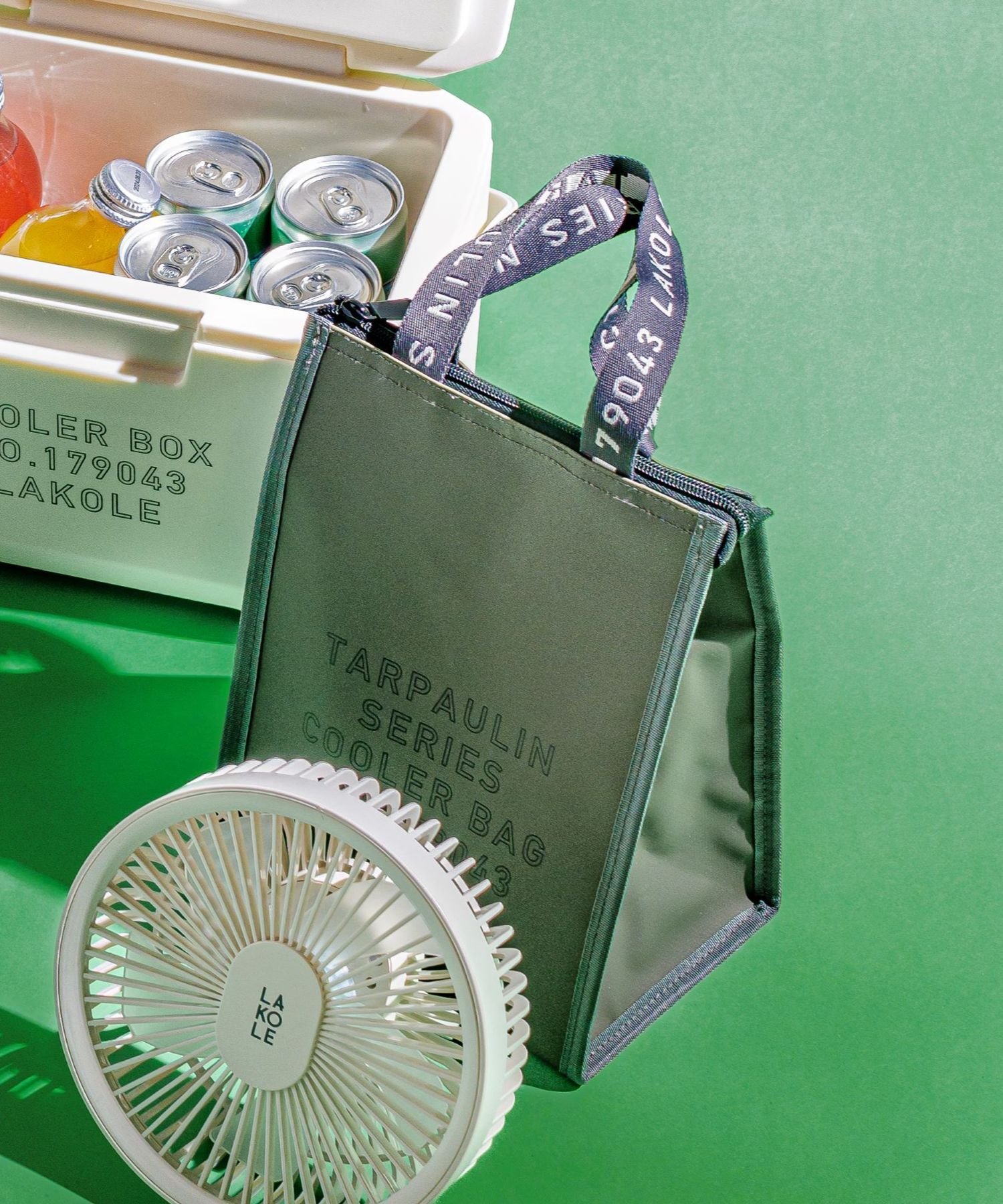 【SALE／40%OFF】LAKOLE ターポリン保冷トートバッグ ラコレ スポーツ・アウトドア用品 アウトドア・レジャー・キャンプ用品 ブラック カーキグリーン ホワイト ブルーのサムネイル