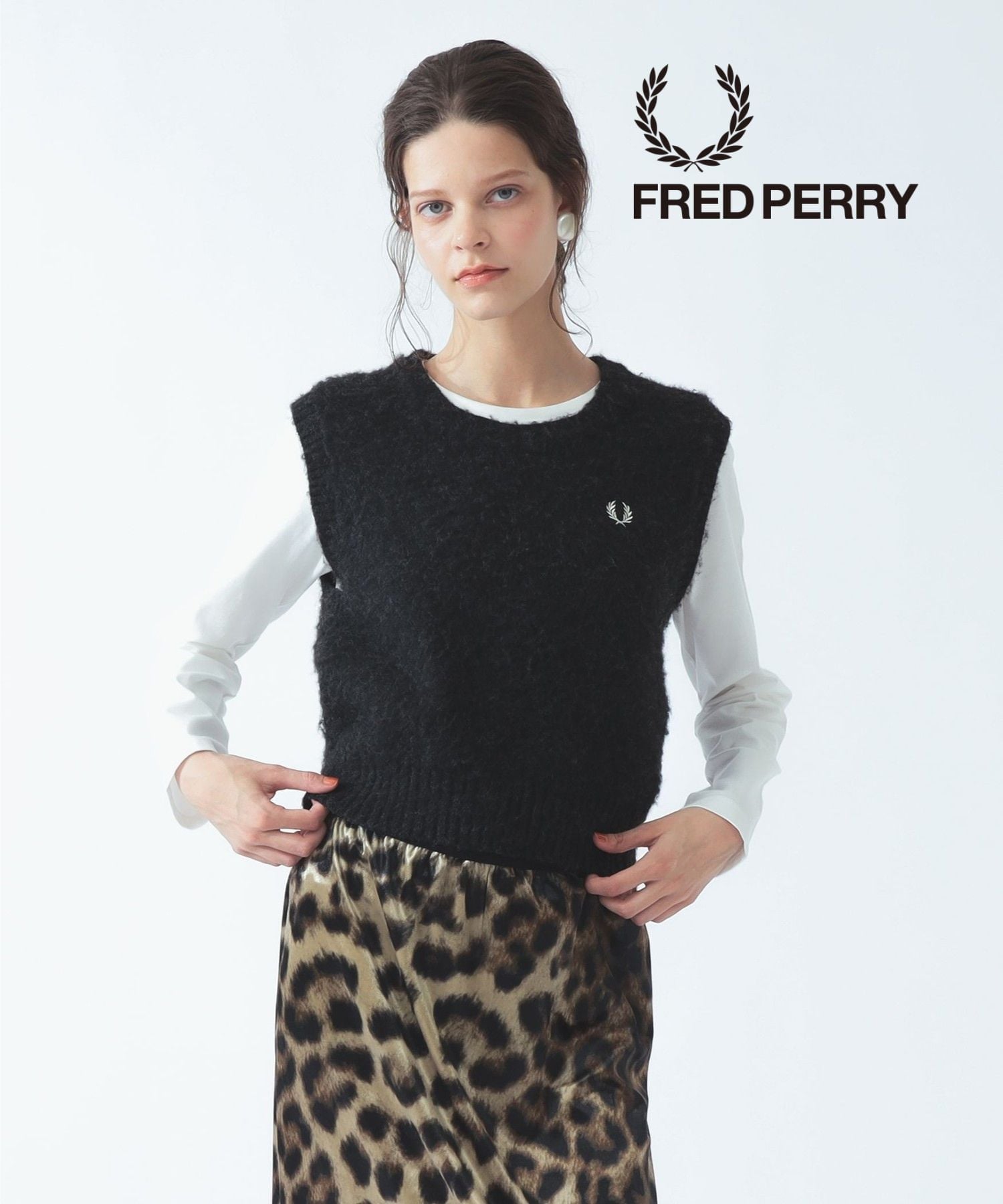 Ray BEAMS 【別注】FRED PERRY フラッフィー ベスト ビームス ウイメン トップス ベスト・ジレ グレー ブルー【送料無料】