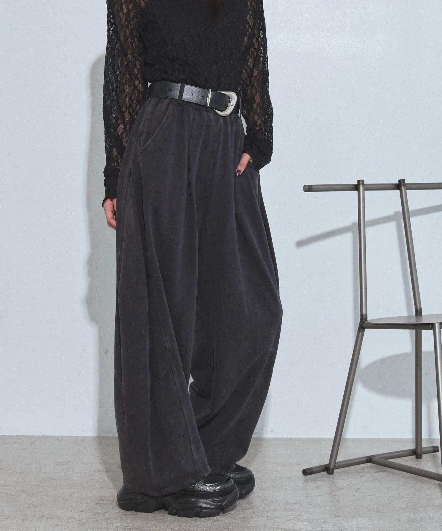 PAGEBOY コクーンタックスウェットパンツ ページボーイ パンツ ジャージ・スウェットパンツ グレー ブラック ワインレッド