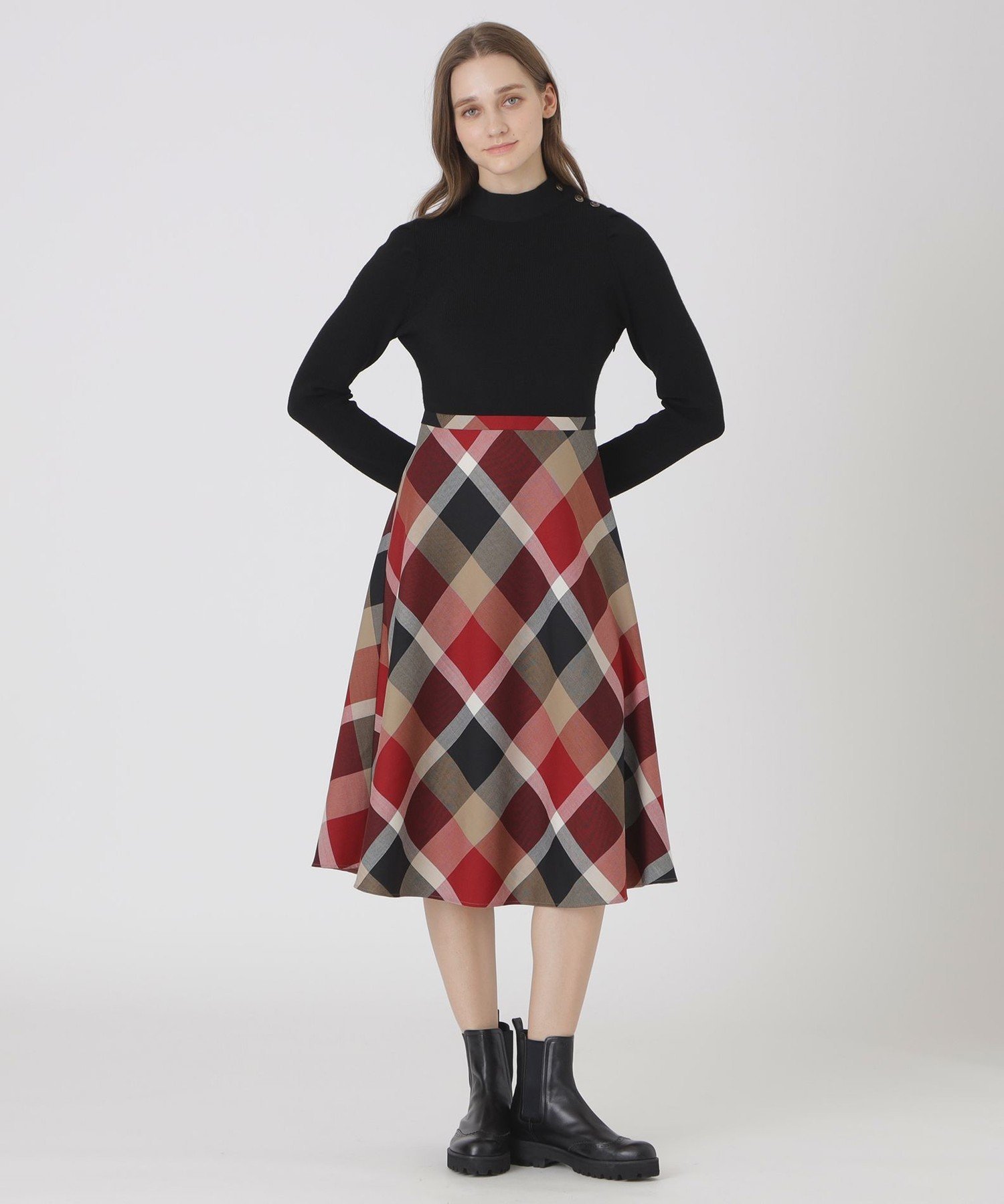BLUE LABEL CRESTBRIDGE 【取扱店舗限定】クレストブリッジチェックサキソニーニットドッキングドレス ブルーレーベル / ブラックレーベル・クレストブリッジ ワンピース・ドレス ドレス ベージュ レッド【送料無料】