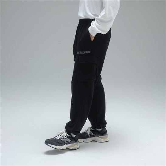MET24 Reflection NB Logo Jogger Pants ニューバランス パンツ スラックス・ドレスパンツ ブラック