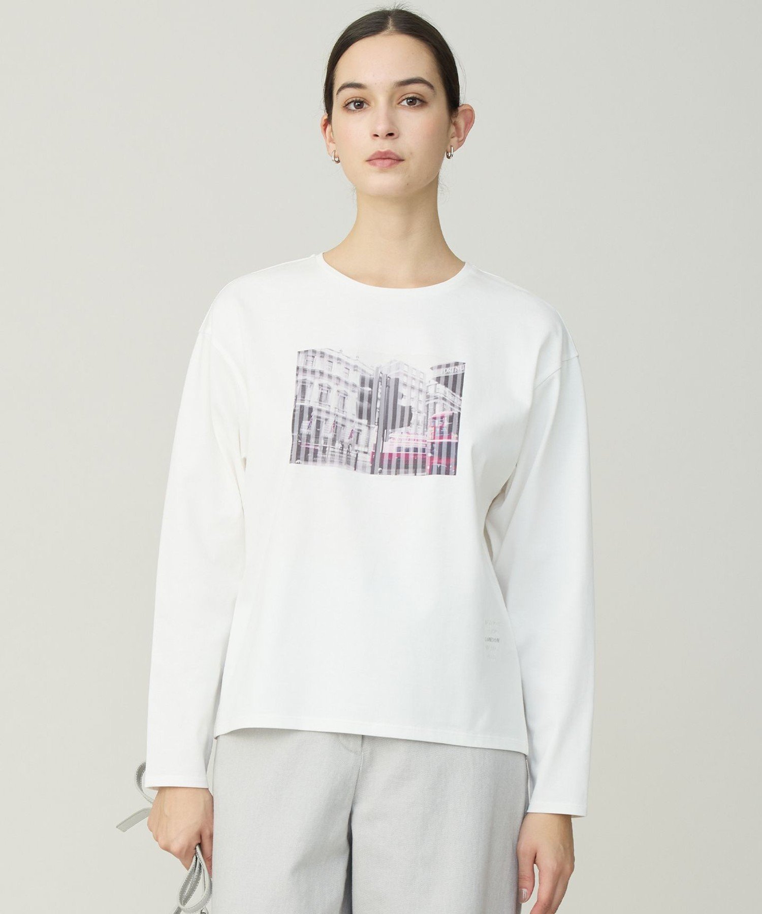 ICB L 【30th ANNIVERSARY】 LONDONフォトプリント ロングスリーブTシャツ アイシービー トップス カットソー・Tシャツ ホワイト