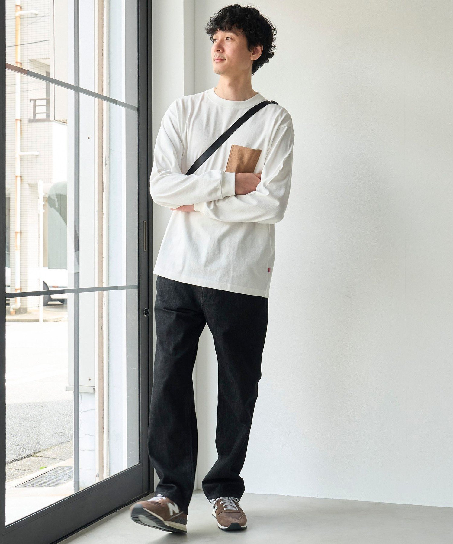 【Tough&Soft】布帛ポケット付き長袖Tシャツ コーエン トップス カットソー・Tシャツ ホワイト ブラック
