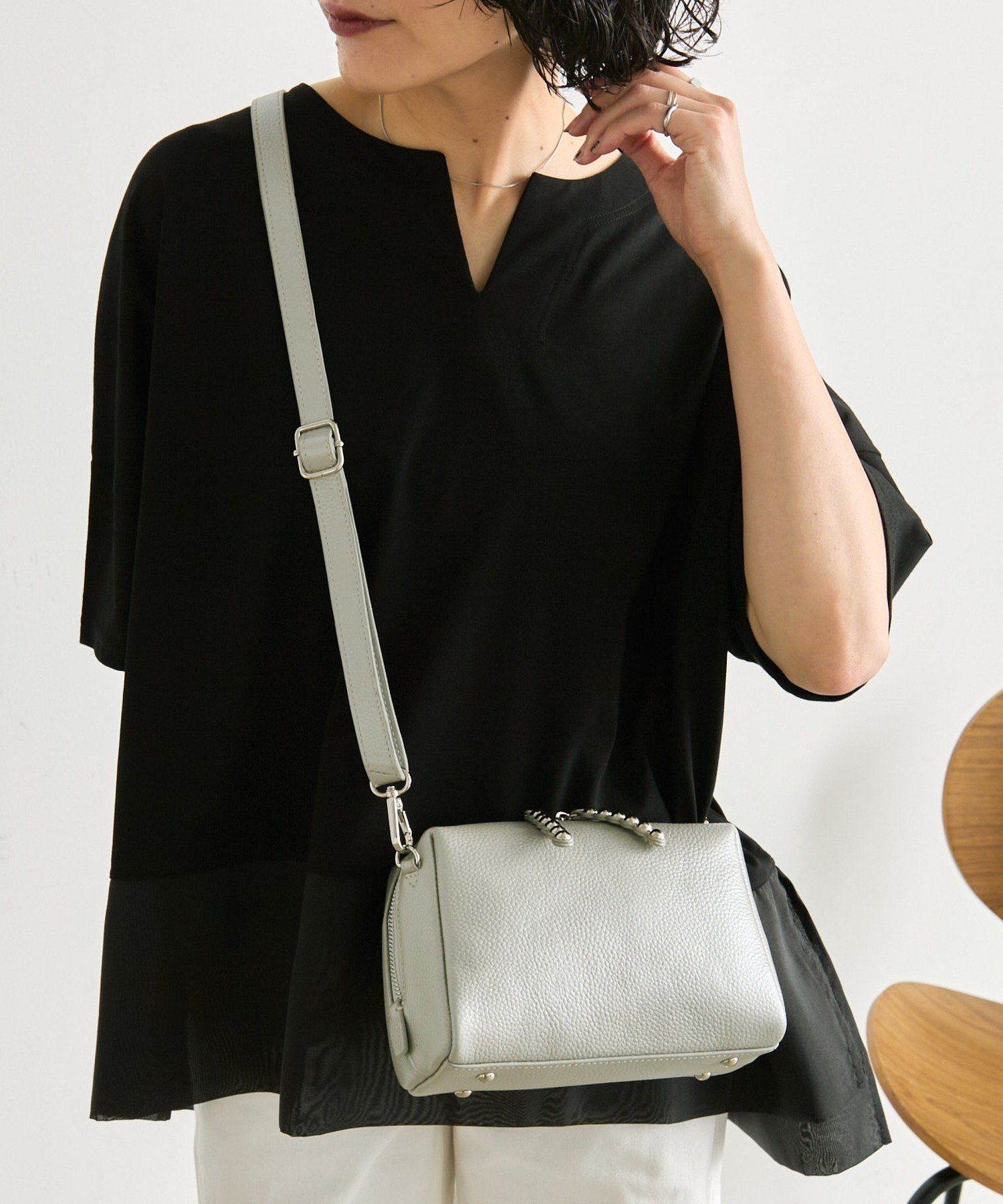 ear PAPILLONNER ショルダーバッグ シルバー 楽天市場】ear papillonner（カラーシルバー）（バッグ・小物