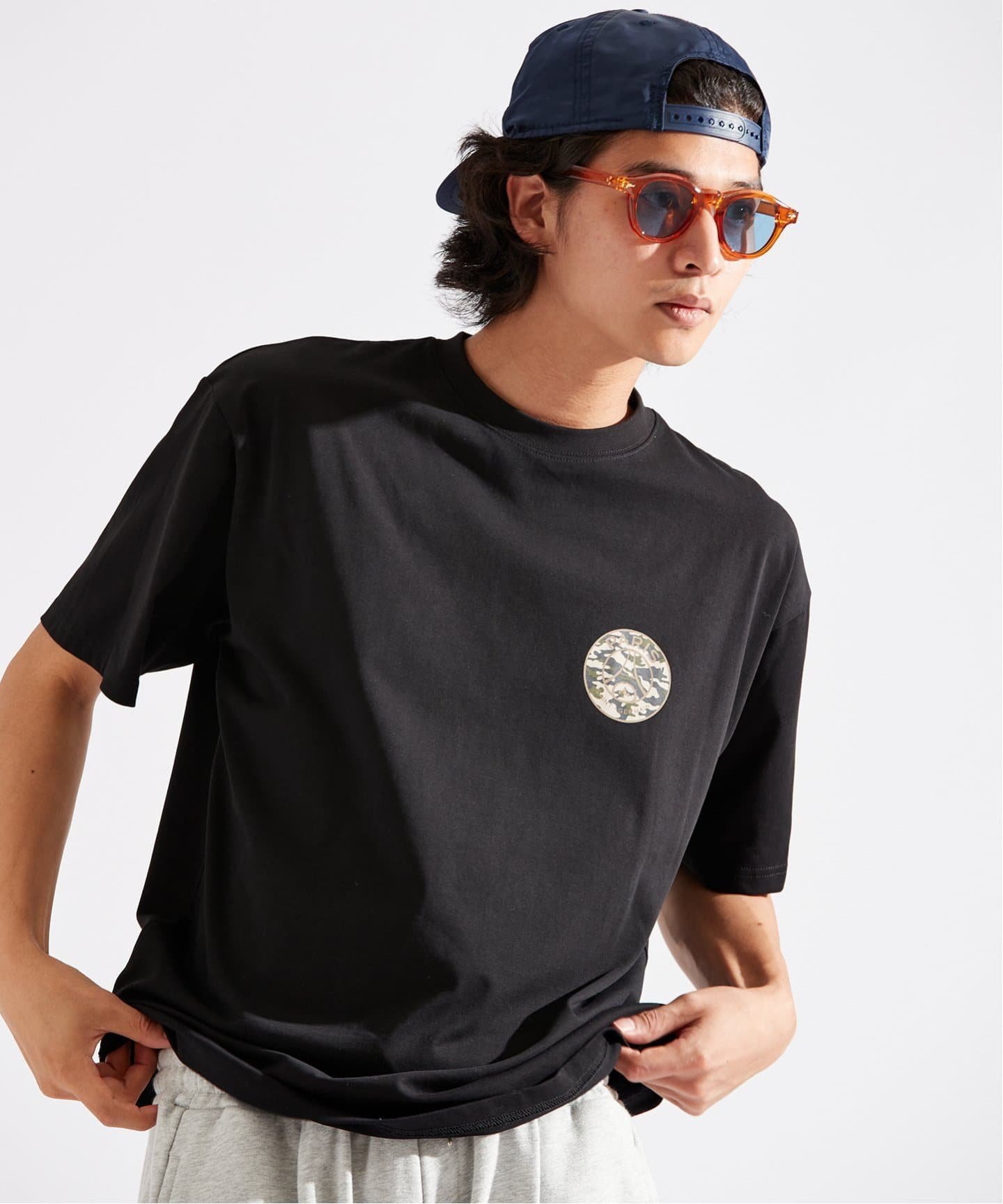 Paris Saint-Germain 【Paris Saint-Germain / パリ・サン=ジェルマン】 JP CAMO EMBREM TEE エディフィス トップス カットソー・Tシャツ ブラック