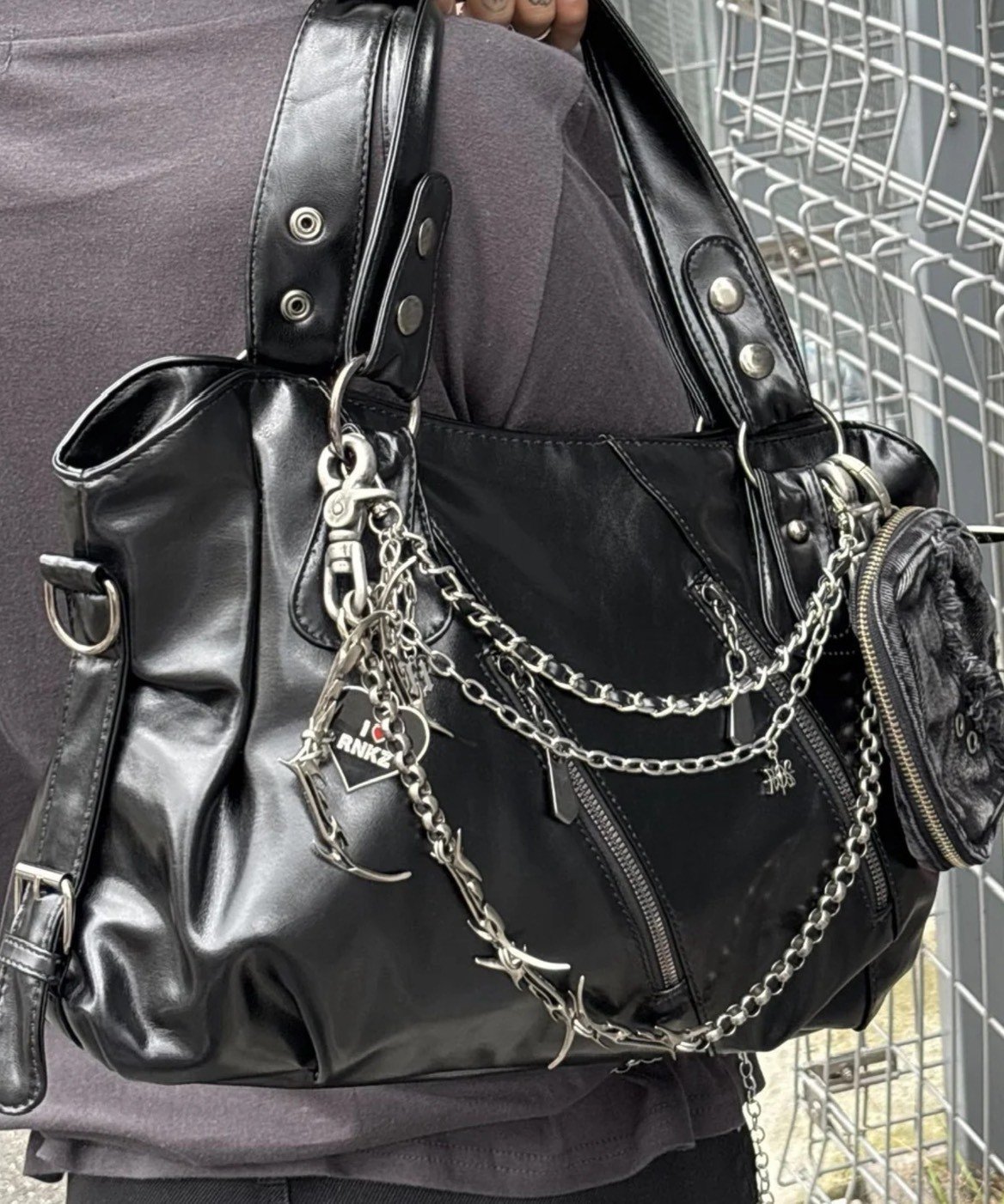 XU 【XU】2way faux leather bag / ショルダーバック 鞄 ネバーマインドザエックスユー／チカシツプラス バッグ ショルダーバッグ ホワイト レッド ブラウン ブラック【送料無料】