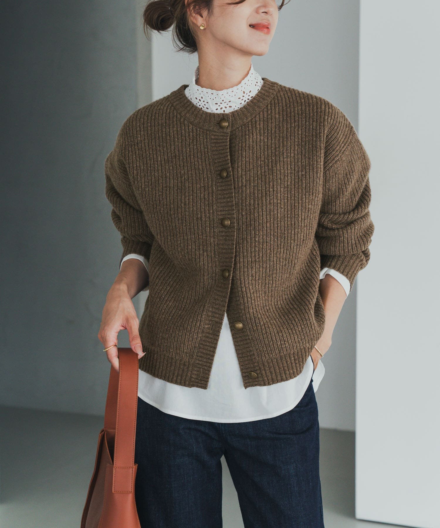 URBAN RESEARCH DOORS ハミルトンウール畦クルーネックカーディガン アーバンリサーチドアーズ トップス カーディガン ブラウン【送料無料】のサムネイル