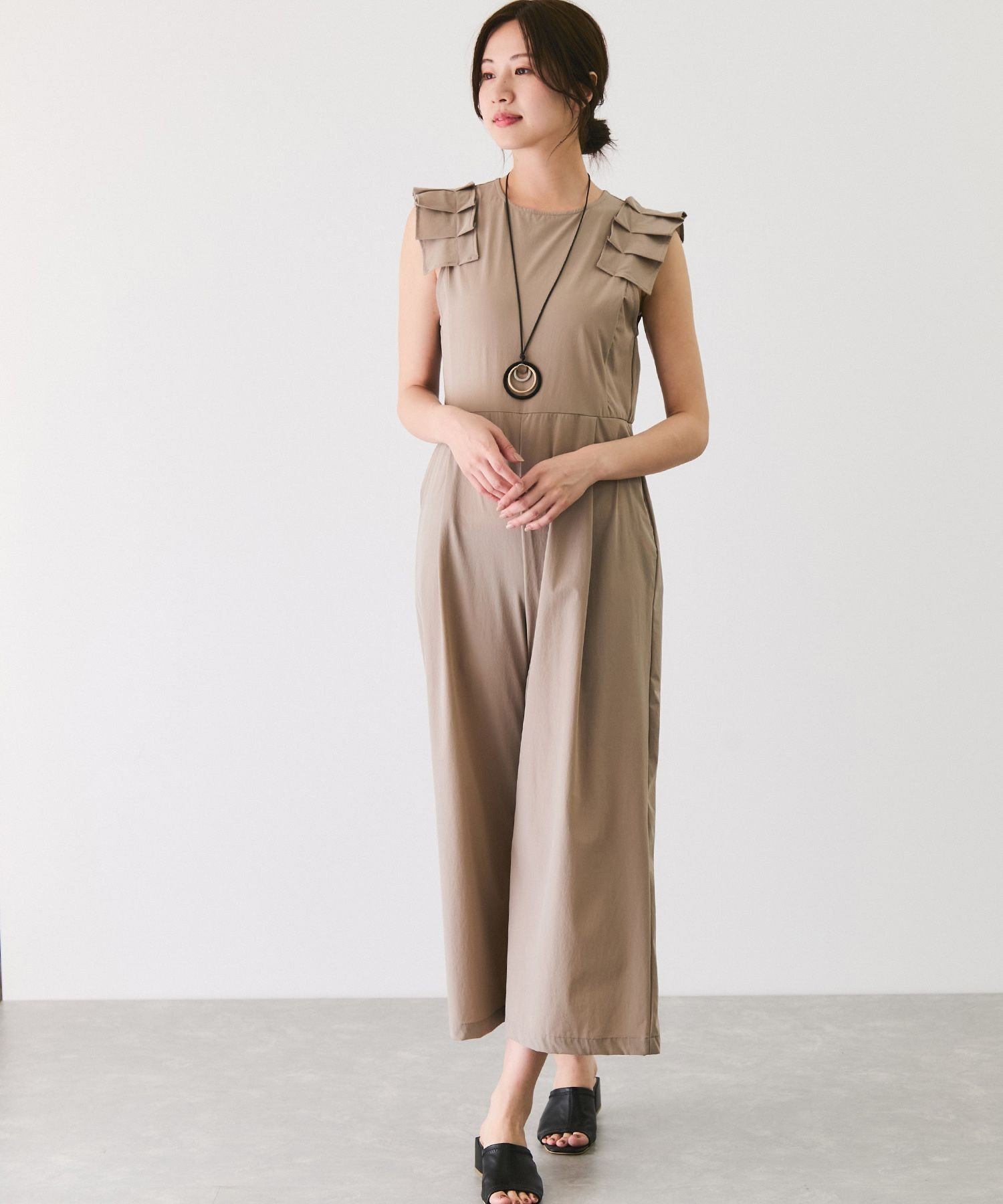 【SALE/30%OFF】JAYRO ラッシガードロンパース ジャイロ オールインワン・オーバーオール オールインワン・つなぎ ベージュ グレー ブラック【送料無料】