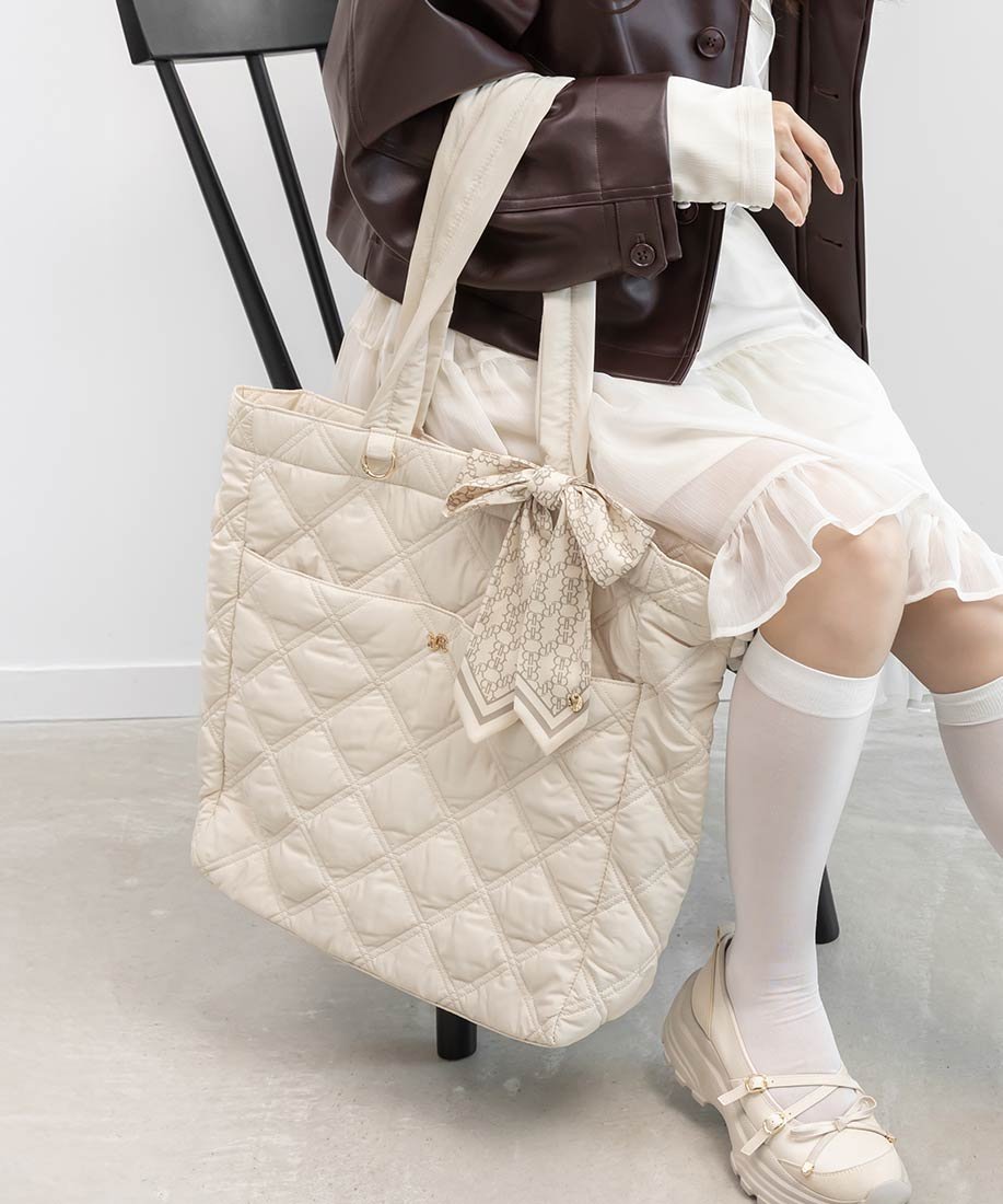 RANDA 【A4対応】2WAY リボンキルティングトートバッグ ランダ バッグ トートバッグ ピンク ホワイト ブラック ブルー ベージュ【送料無料】