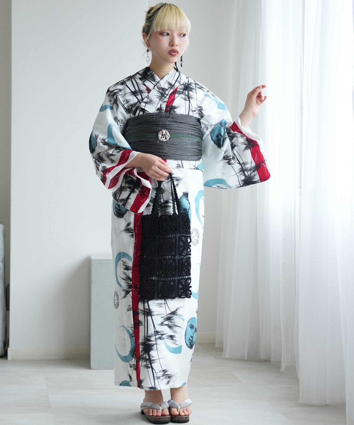 Rakuten FashionのNico@ntique ニコアンティーク セパレート 浴衣 3点セット 月蝕標本室と朱の筆跡 ウタタネ 着物・浴衣・和装小物 浴衣【送料無料】｜アングル2