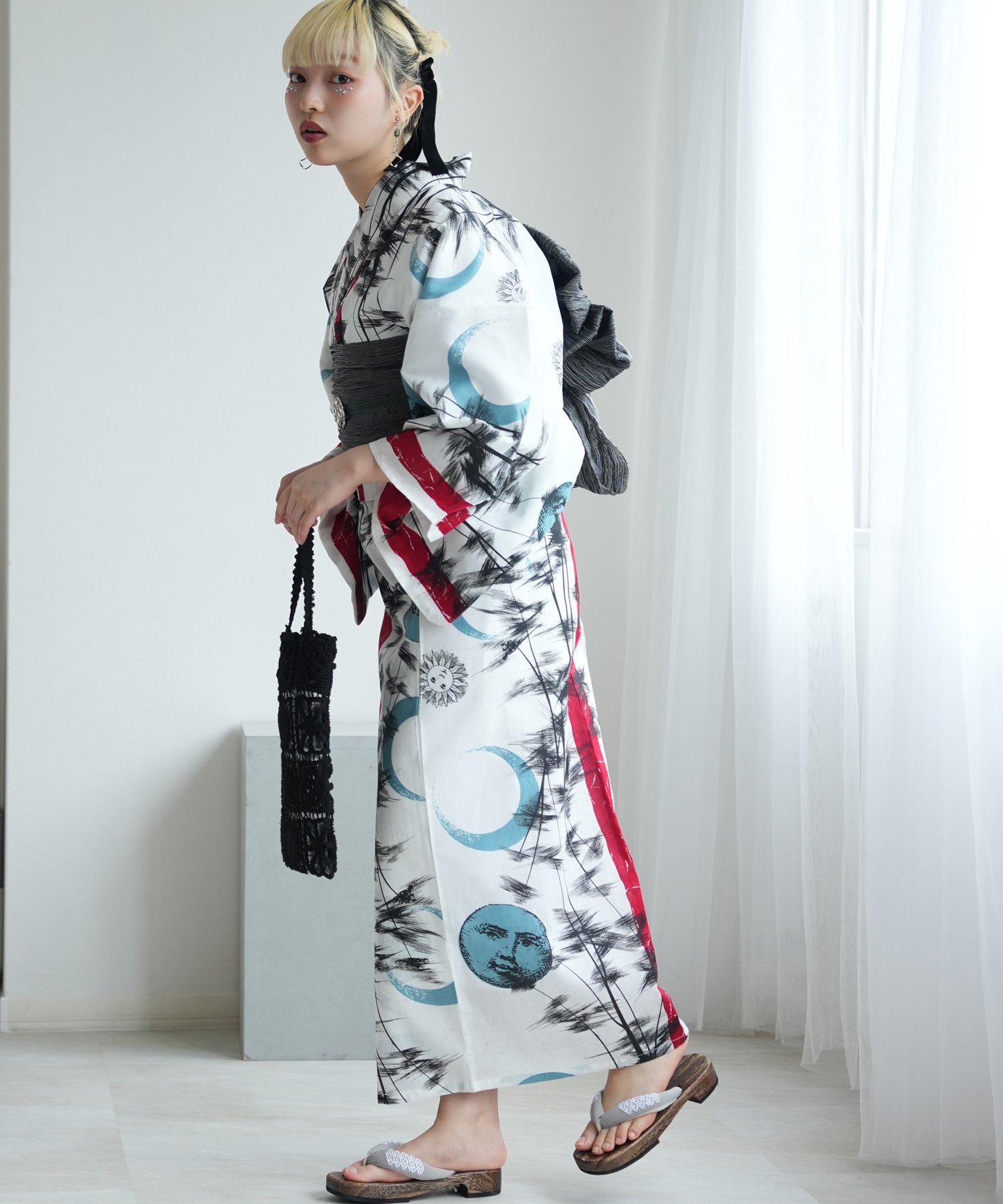 Rakuten FashionのNico@ntique ニコアンティーク セパレート 浴衣 3点セット 月蝕標本室と朱の筆跡 ウタタネ 着物・浴衣・和装小物 浴衣【送料無料】｜アングル3