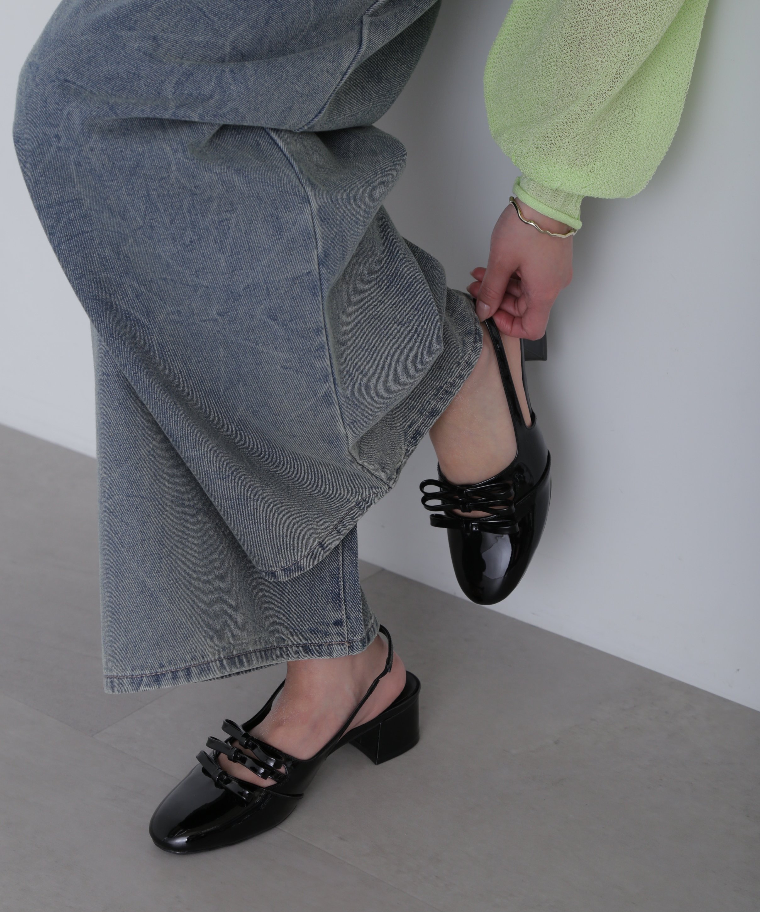 【SALE／60%OFF】FREE'S MART バイカラーリボンパンプス フリーズ マート シューズ・靴 その他のシューズ・靴 ベージュ ホワイト ブラック