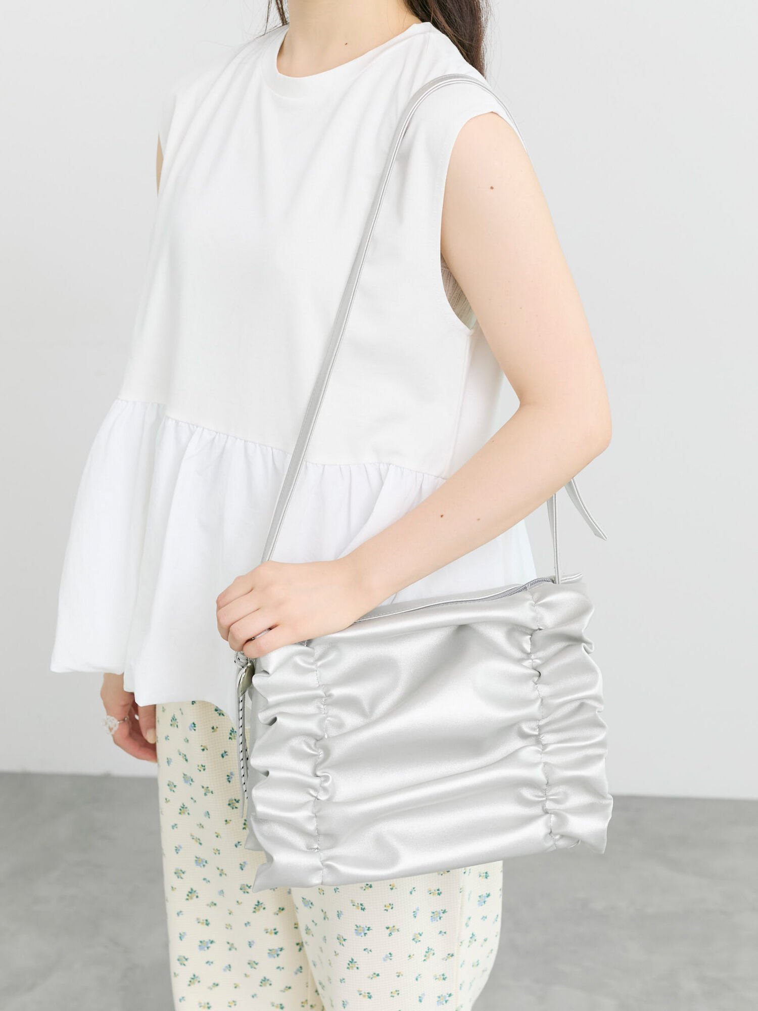 【SALE／50%OFF】Samansa Mos2 キャンディショルダーバッグ サマンサモスモス バッグ ハンドバッグ シルバー グリーン ブラウン