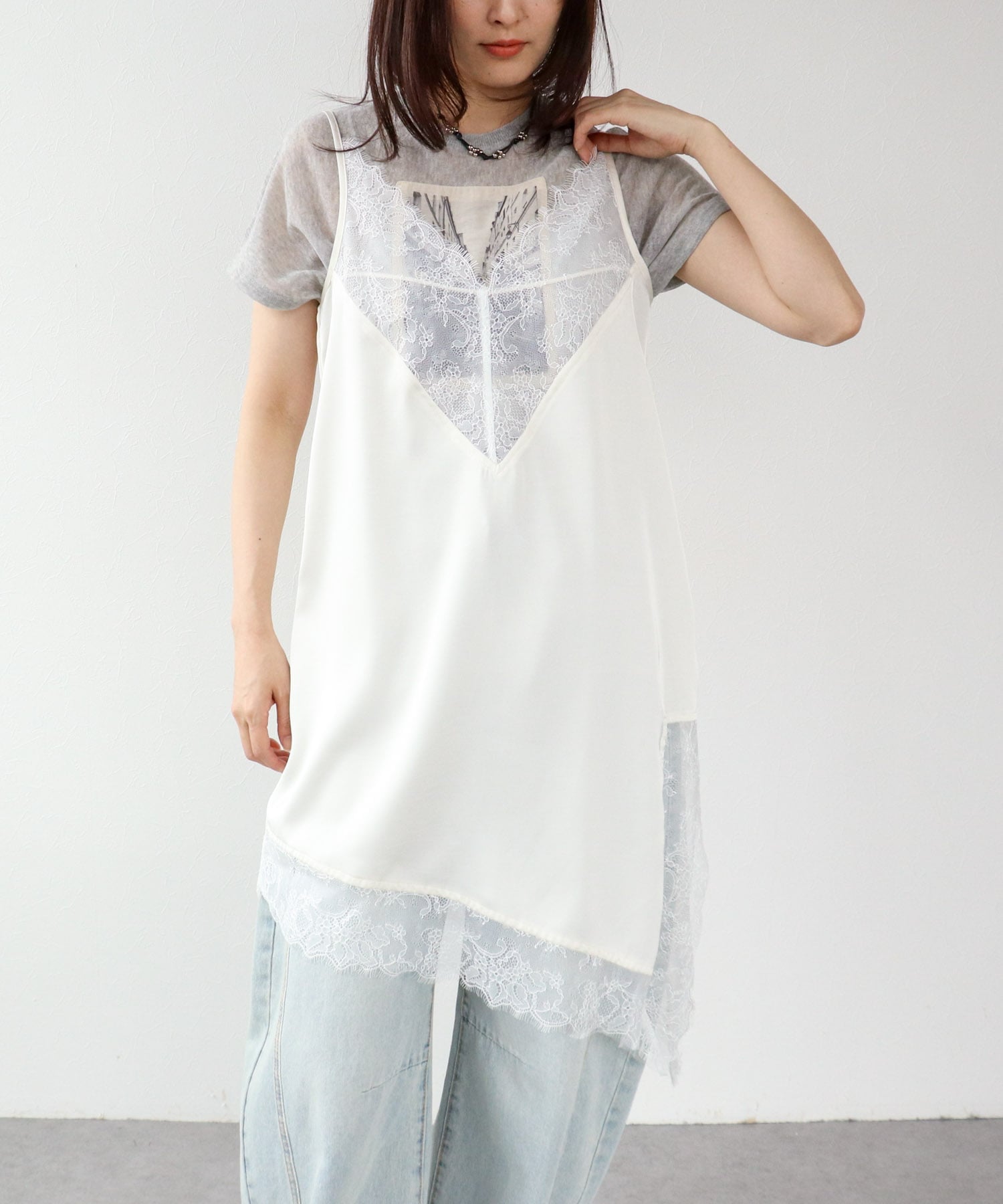 【SALE／30%OFF】Three Four Time Three Four Time/レースアシメキャミワンピース スリーフォータイム ワンピース・ドレス ワンピース ホワイト ブラック【送料無料】