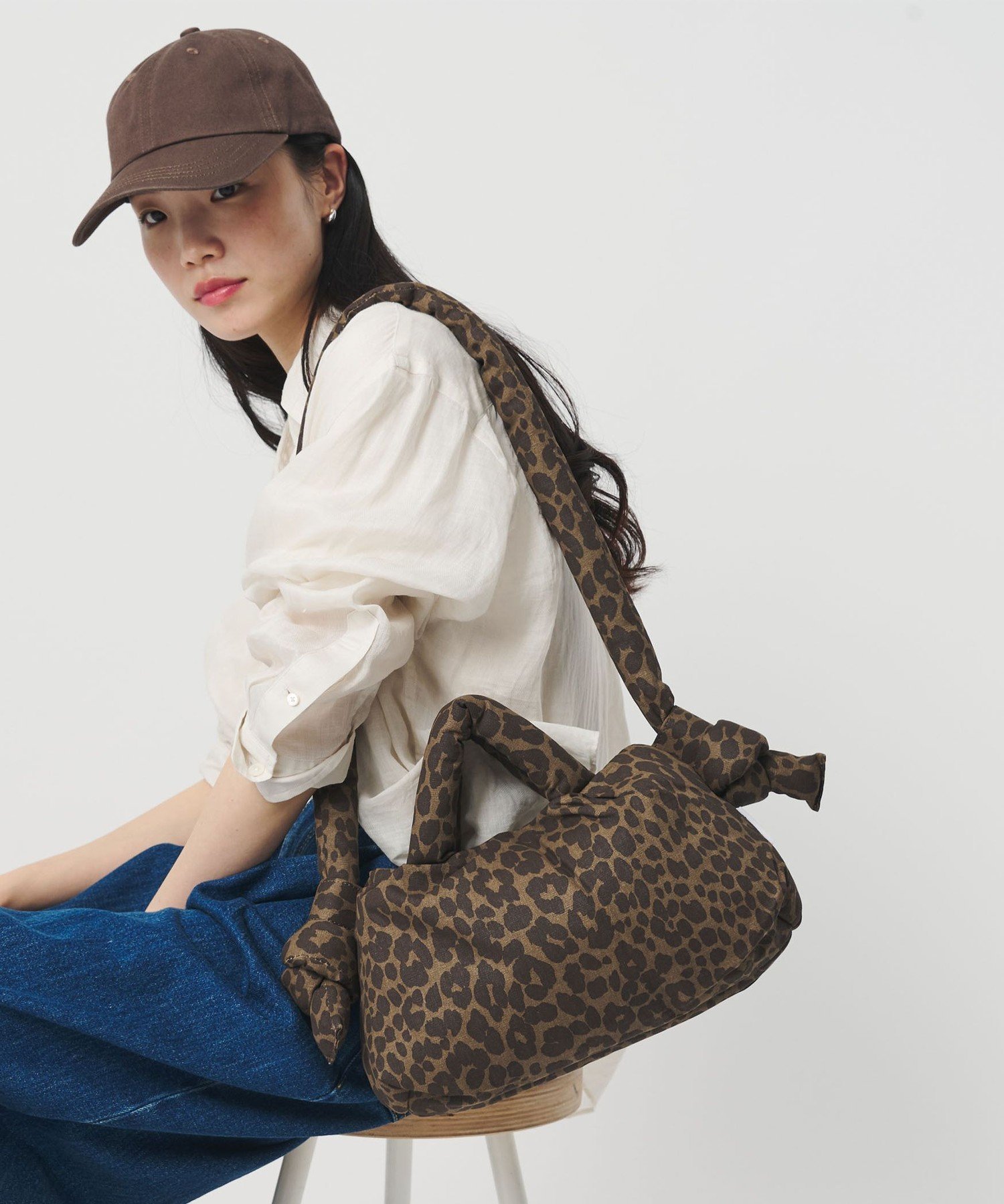 BEAUTY&YOUTH UNITED ARROWS ＜OLEND＞MiniOna ソフトショルダーバッグ レオパード ビューティー＆ユース　ユナイテッドアローズ バッグ ショルダーバッグ【送料無料】