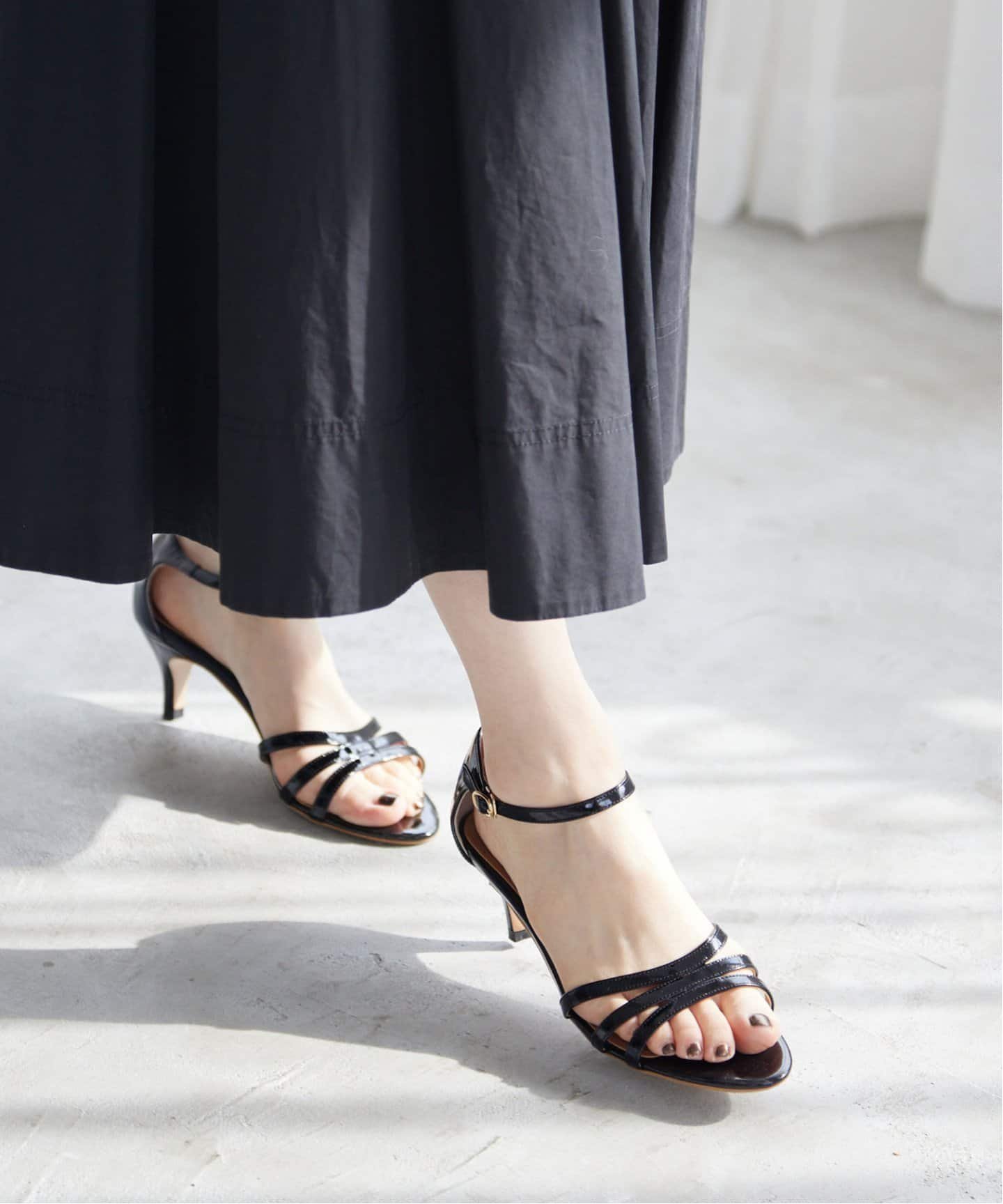 IENA IENA アンクルストラップサンダル イエナ シューズ・靴 サンダル ブラック【送料無料】のサムネイル