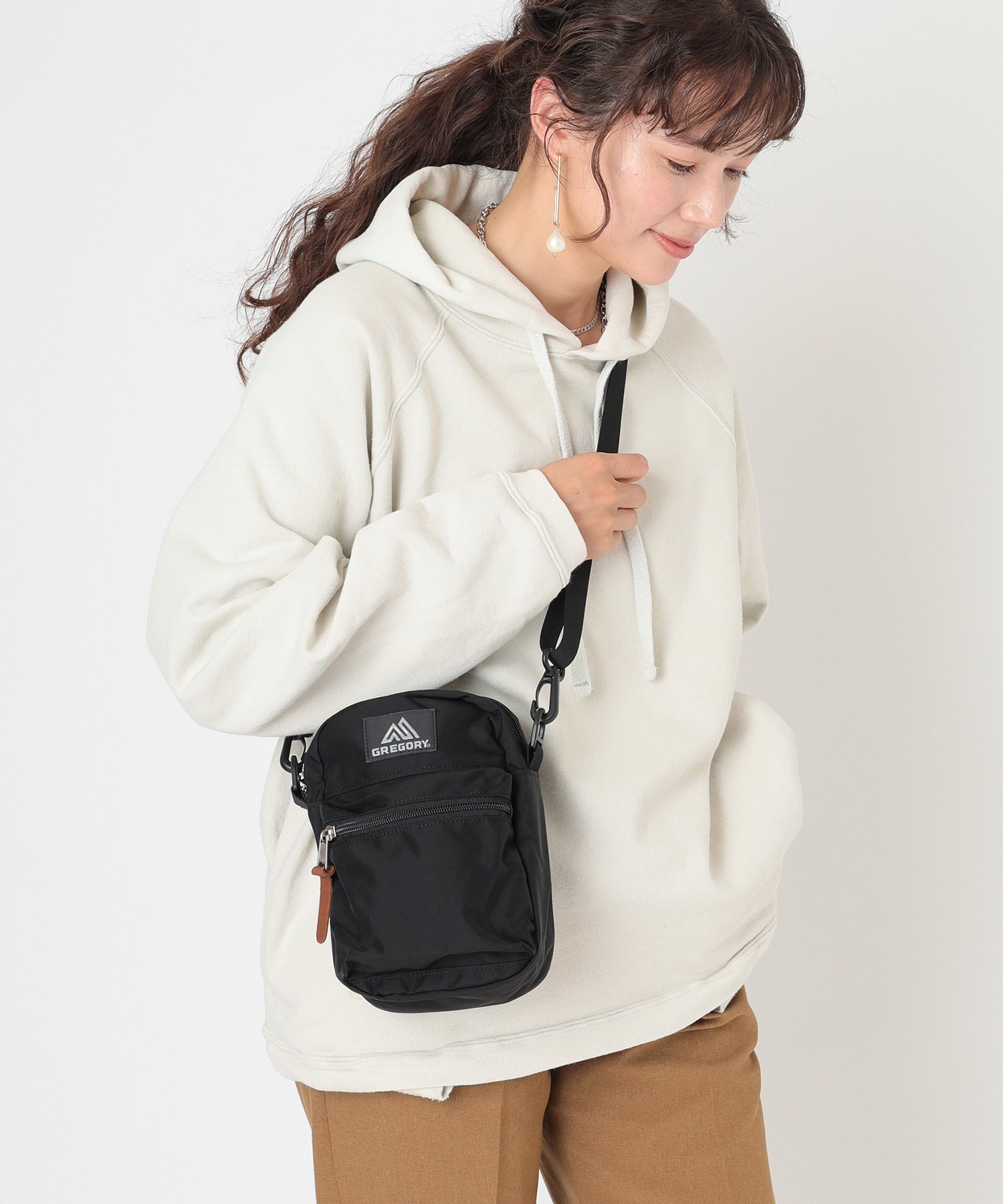 GREGORY 【公式】GREGORY イージーポケット 2L ショルダーバッグ グレゴリー バッグ ショルダーバッグ ブラック【送料無料】