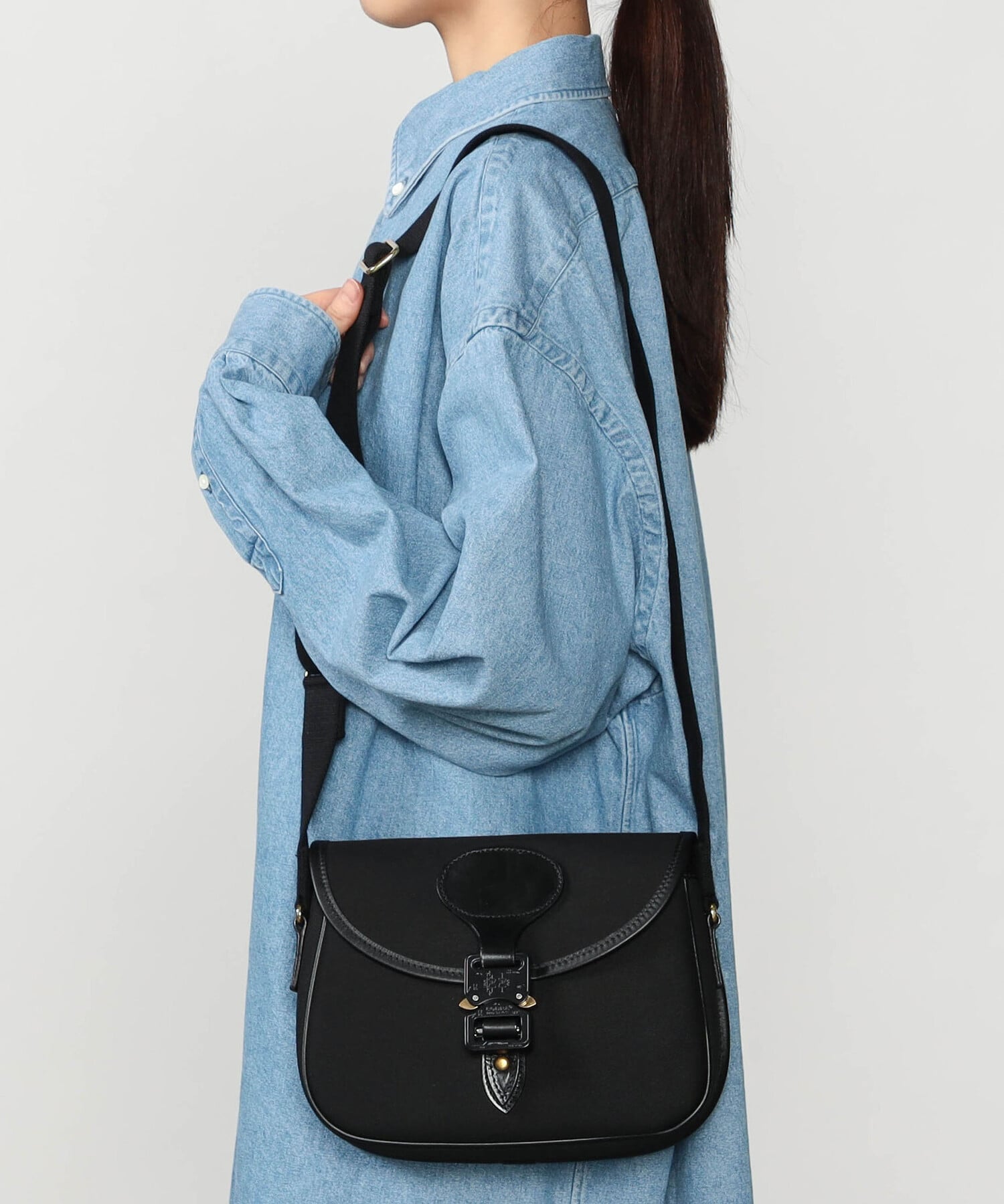 Bshop Brady ｜ COLNE with COBRA BUCKLE UNISEX ビショップ バッグ ショルダーバッグ ブラック【送料無料】