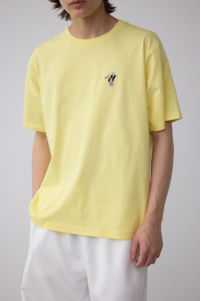 【SALE／30%OFF】AZUL BY MOUSSY SBC FUNK刺繍ワンポイントTEE アズールバイマウジー トップス カットソー・Tシャツ イエロー ホワイト ブラック