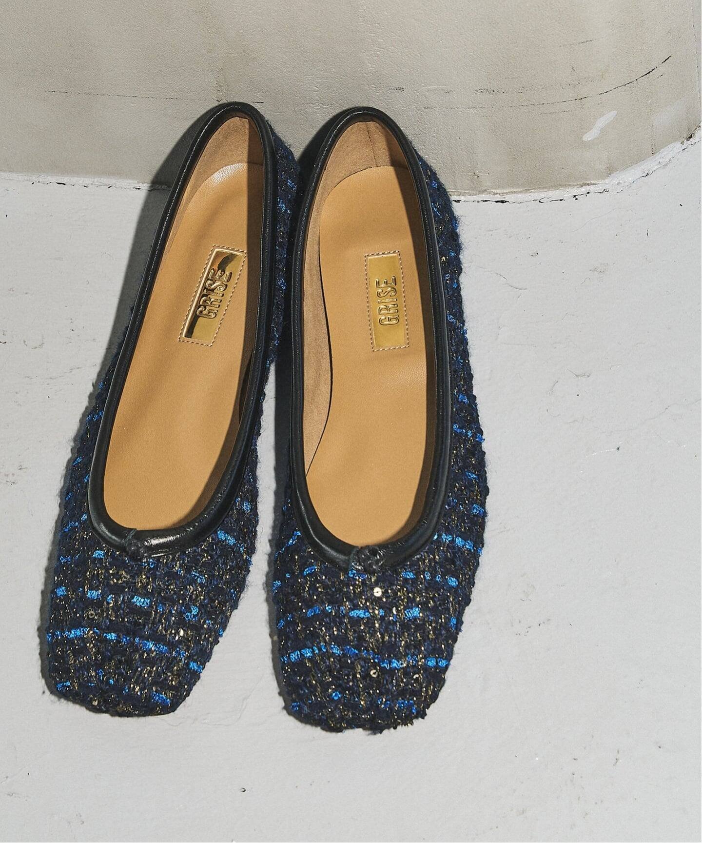 GRISE 《予約》GRISEスクエアプリーツフラット ルタロン シューズ・靴 その他のシューズ・靴 ゴールド ブルー【送料無料】のサムネイル