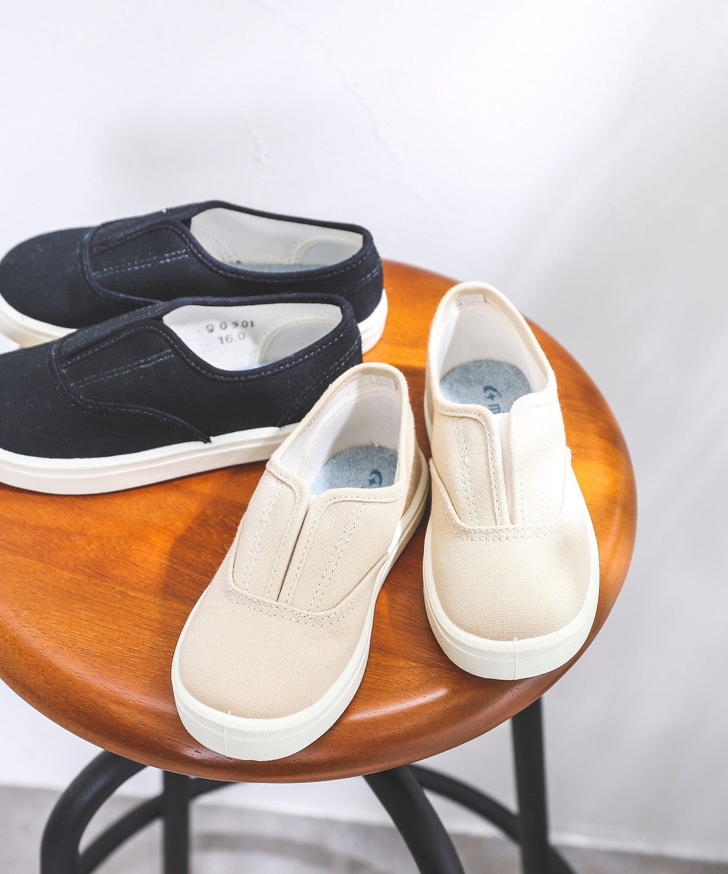 【SALE／50%OFF】coen MOONSTAR(ムーンスター)SKOOLER KIDS KACKS コーエン シューズ・靴 その他のシューズ・靴 ベージュ ブラックのサムネイル