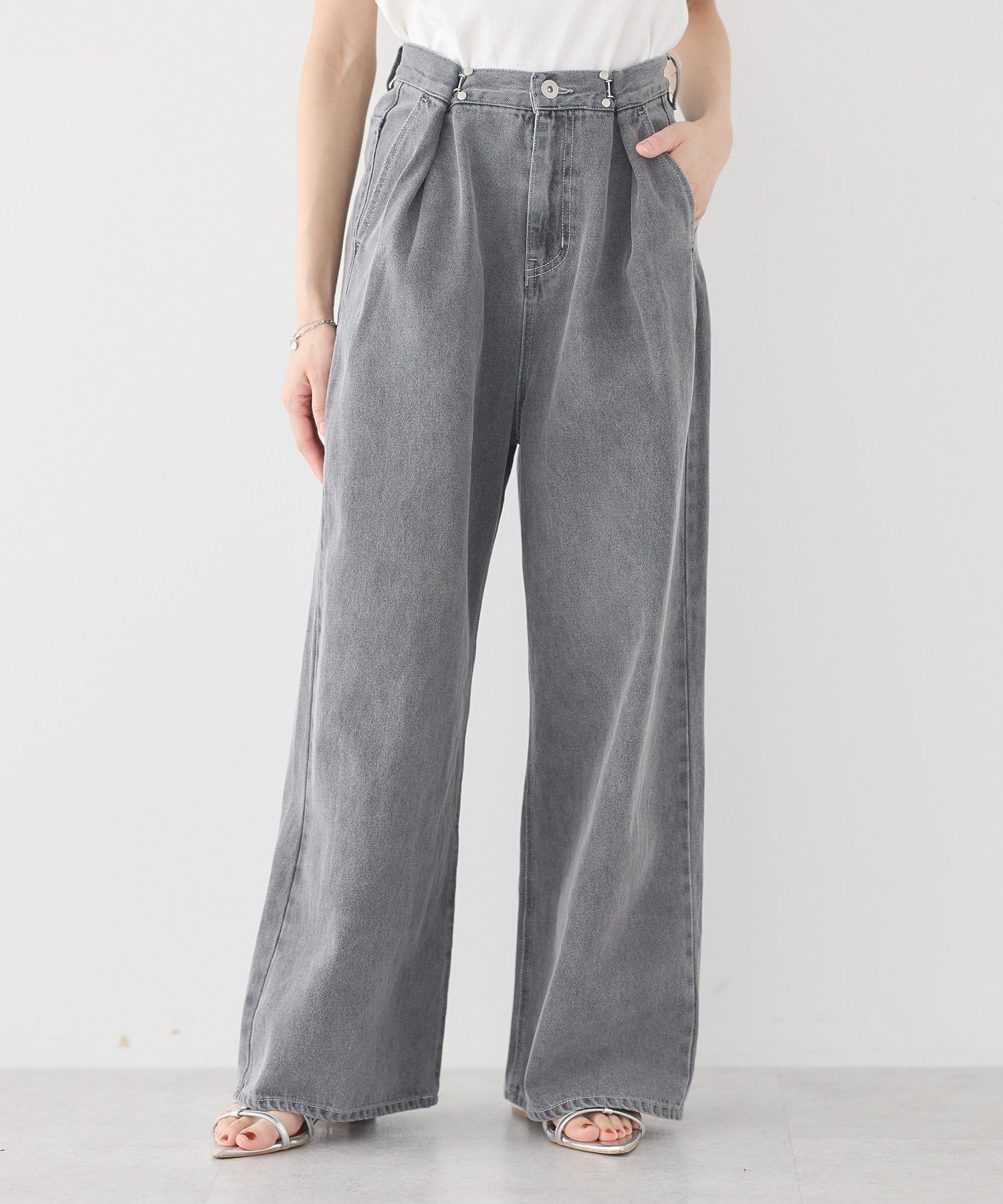 earth music&ecology タックホックデニムパンツ アースミュージック&エコロジー パンツ ジーンズ・デニ..