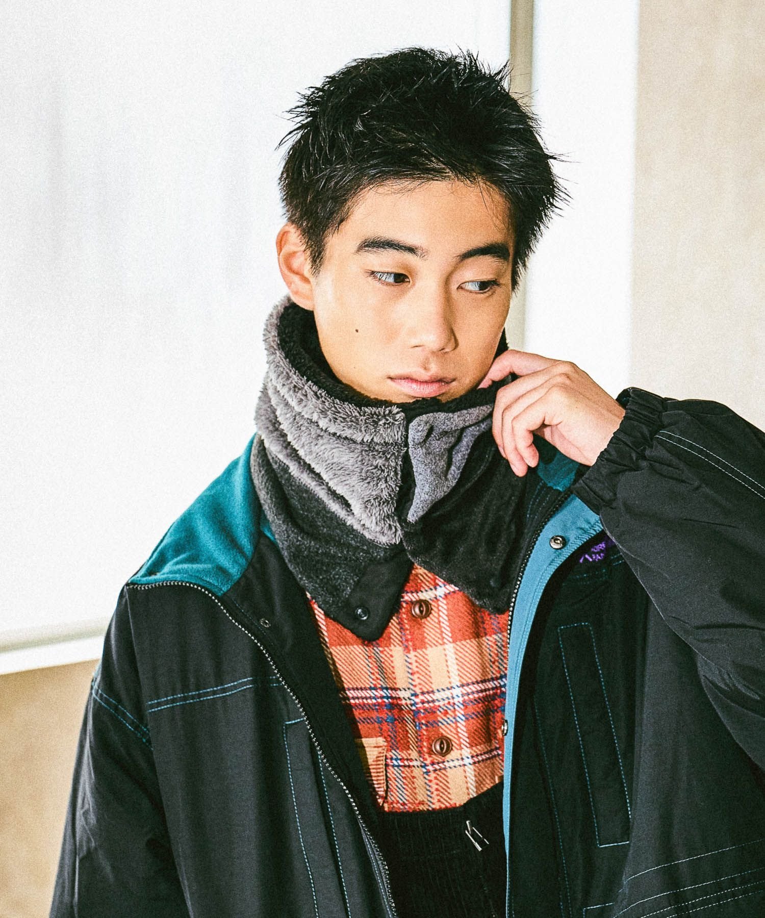 niko and ... 2WAYパッチワークステッチネックウォーマー ニコアンド ファッション雑貨 マフラー・スト..