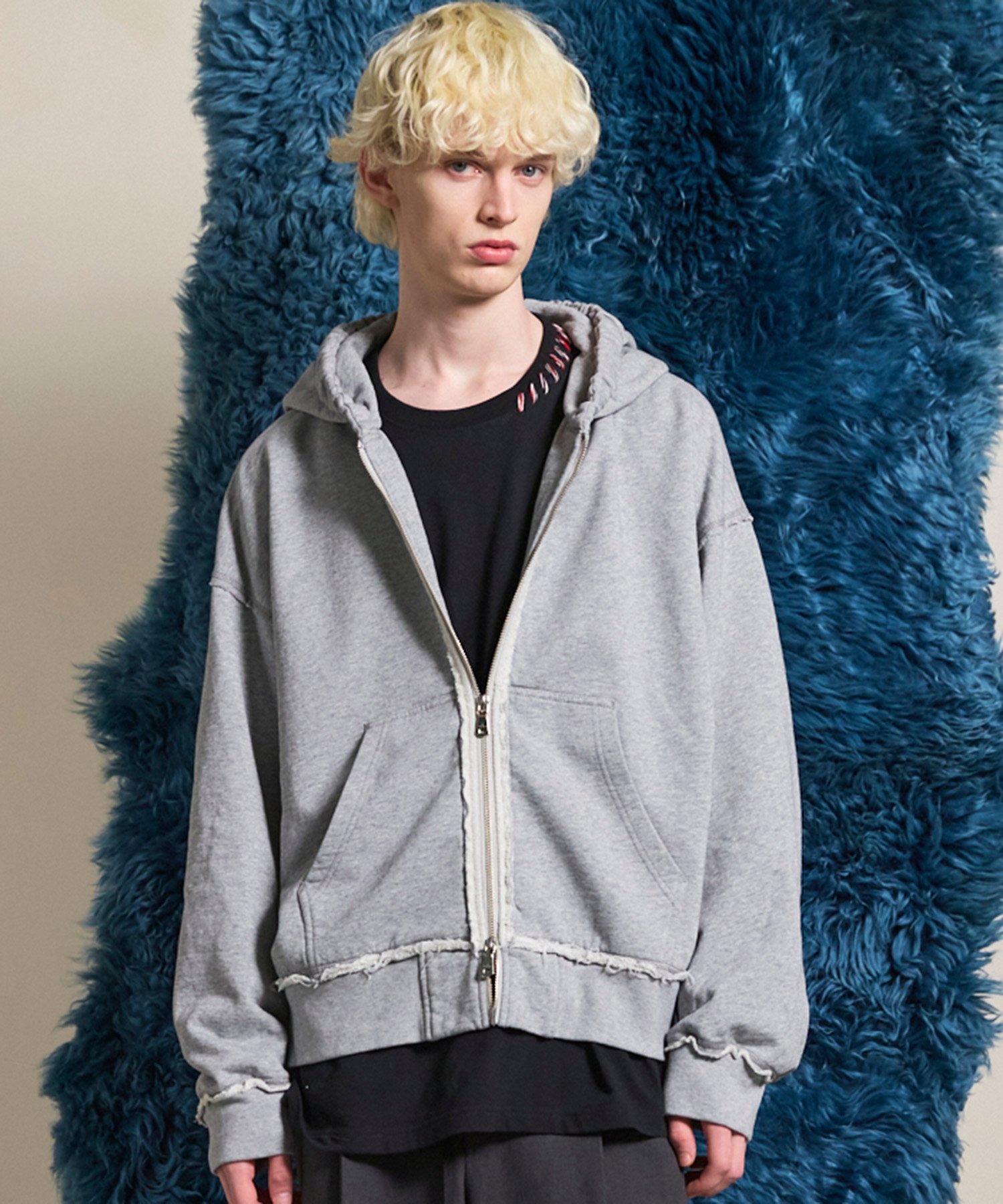 MAISON SPECIAL Prime-Over Gathered Hood Zip Parka メゾンスペシャル トップス パーカー・フーディー グレー ブラック グリーン【送料無料】のサムネイル