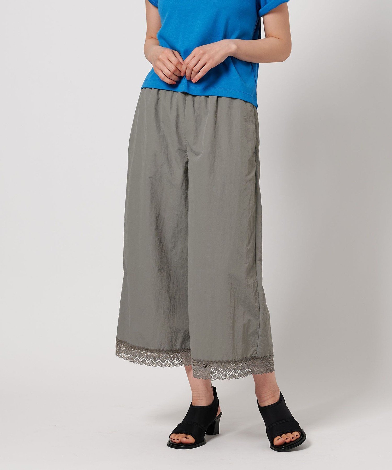 【SALE／70%OFF】BEAUTY&YOUTH UNITED ARROWS 裾レース ワイドイージーパンツ -ウォッシャブル- ユナイテッドアローズ アウトレット パンツ その他のパンツ ブラック グレー ホワイト stylife-15437785 Rakuten Fashion パッケージ画像