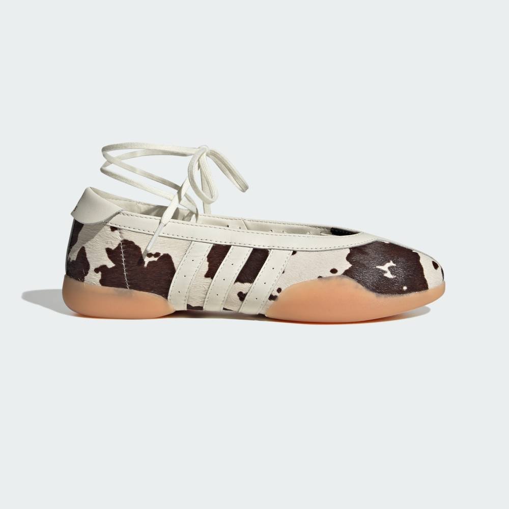 adidas 【公式】アディダス adidas 返品可 テコンドー メイ / Taekwondo Mei アディダス シューズ・靴 スニーカー ブラウン【送料無料】