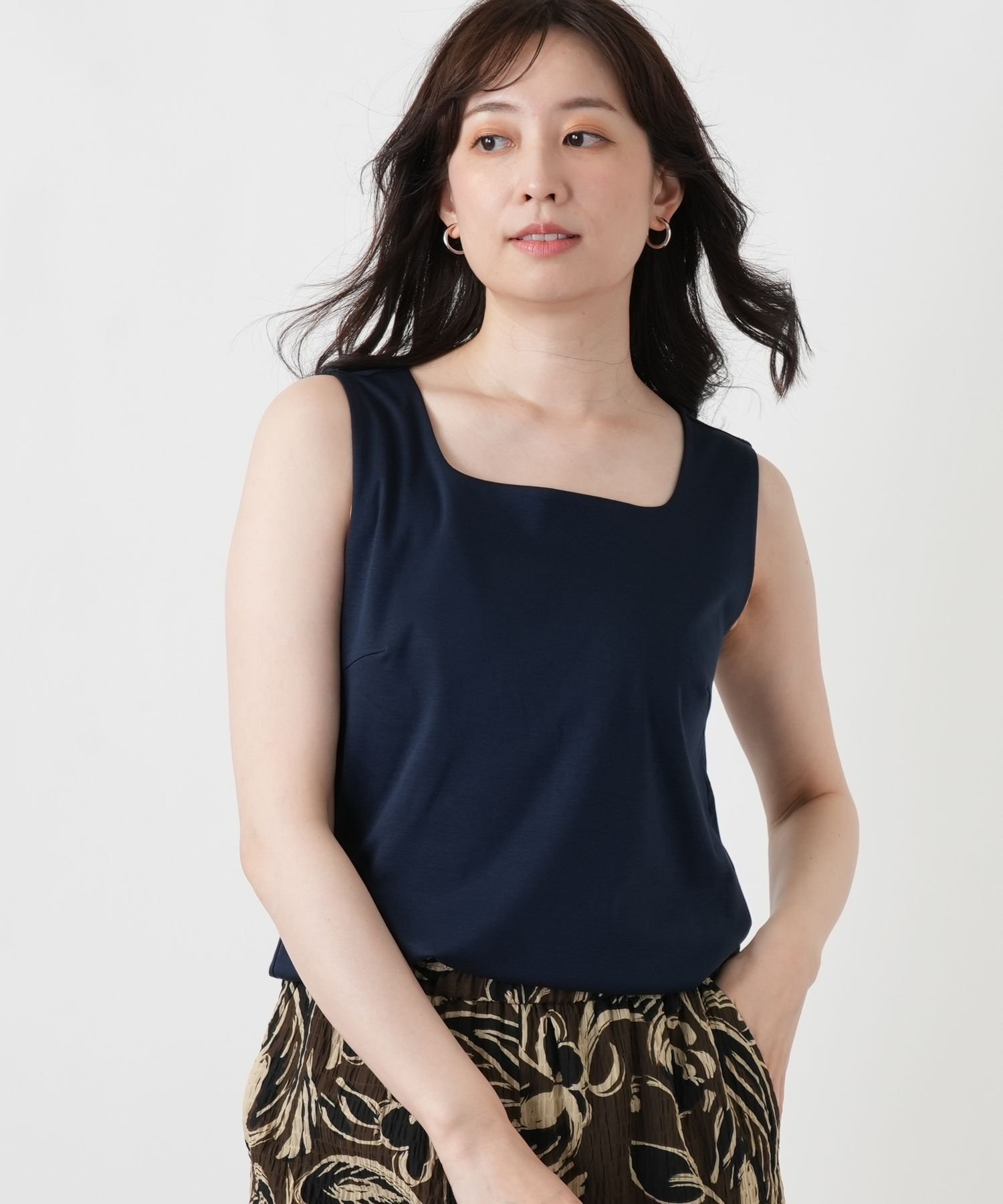 Leilian スムースジャージーインナー レリアン トップス カットソー・Tシャツ ホワイト グレー ブラック ネイビー