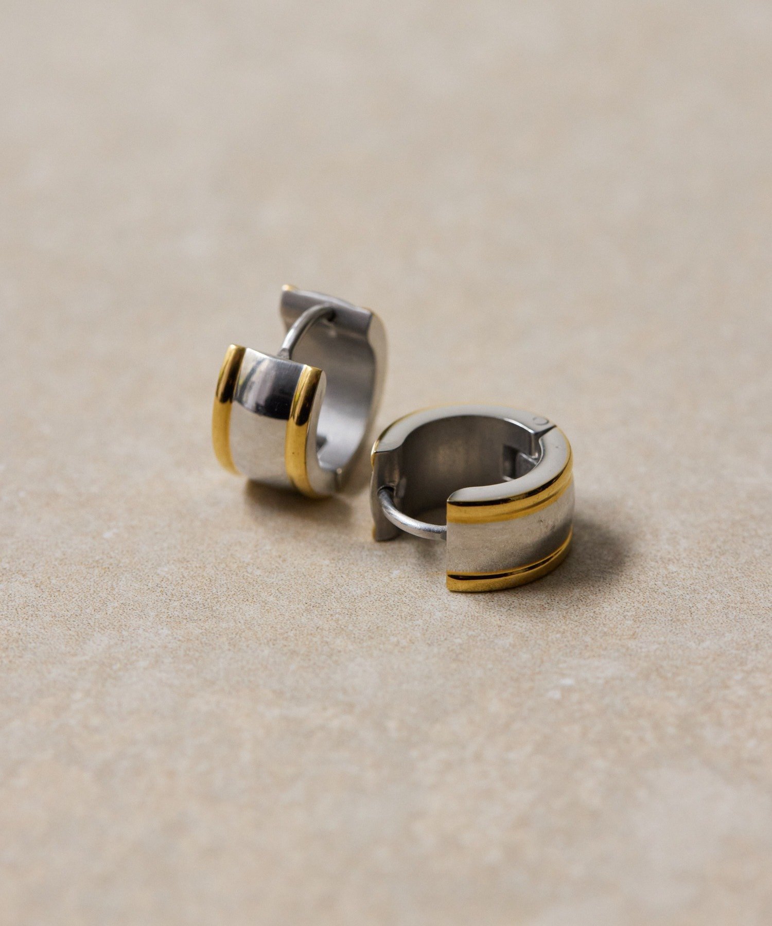 ear PAPILLONNER 《金属アレルギー対応/ステンレス》バイカラーエッジラインピアス イア パピヨネ アクセサリー・腕時計 ピアス シルバー【送料無料】