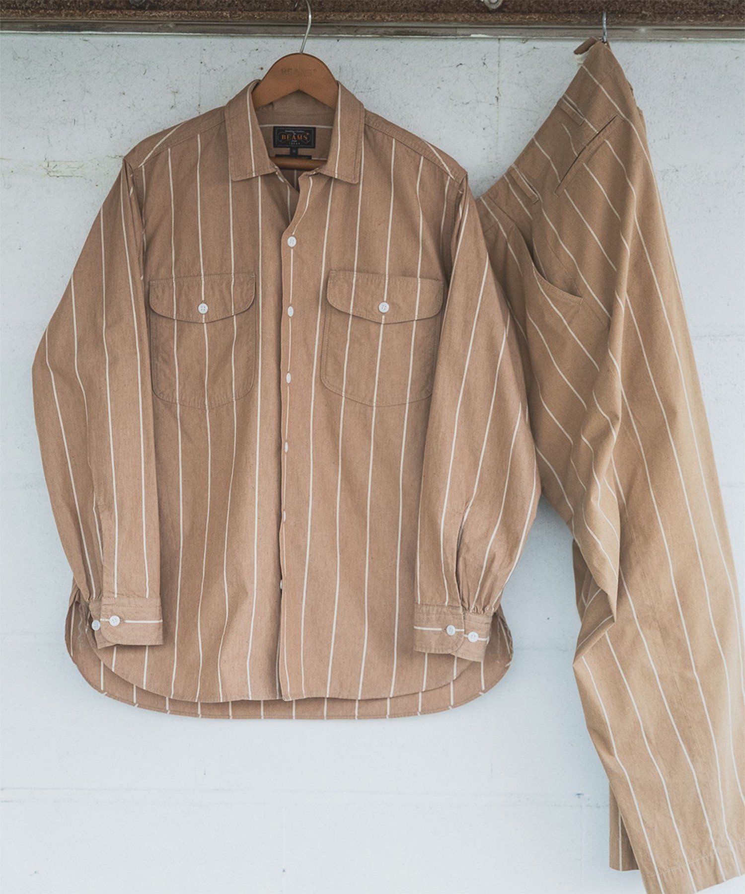 BEAMS PLUS WORK Trousers Wide Stripe ビームス メン パンツ その他のパンツ ブラウン【送料無料】