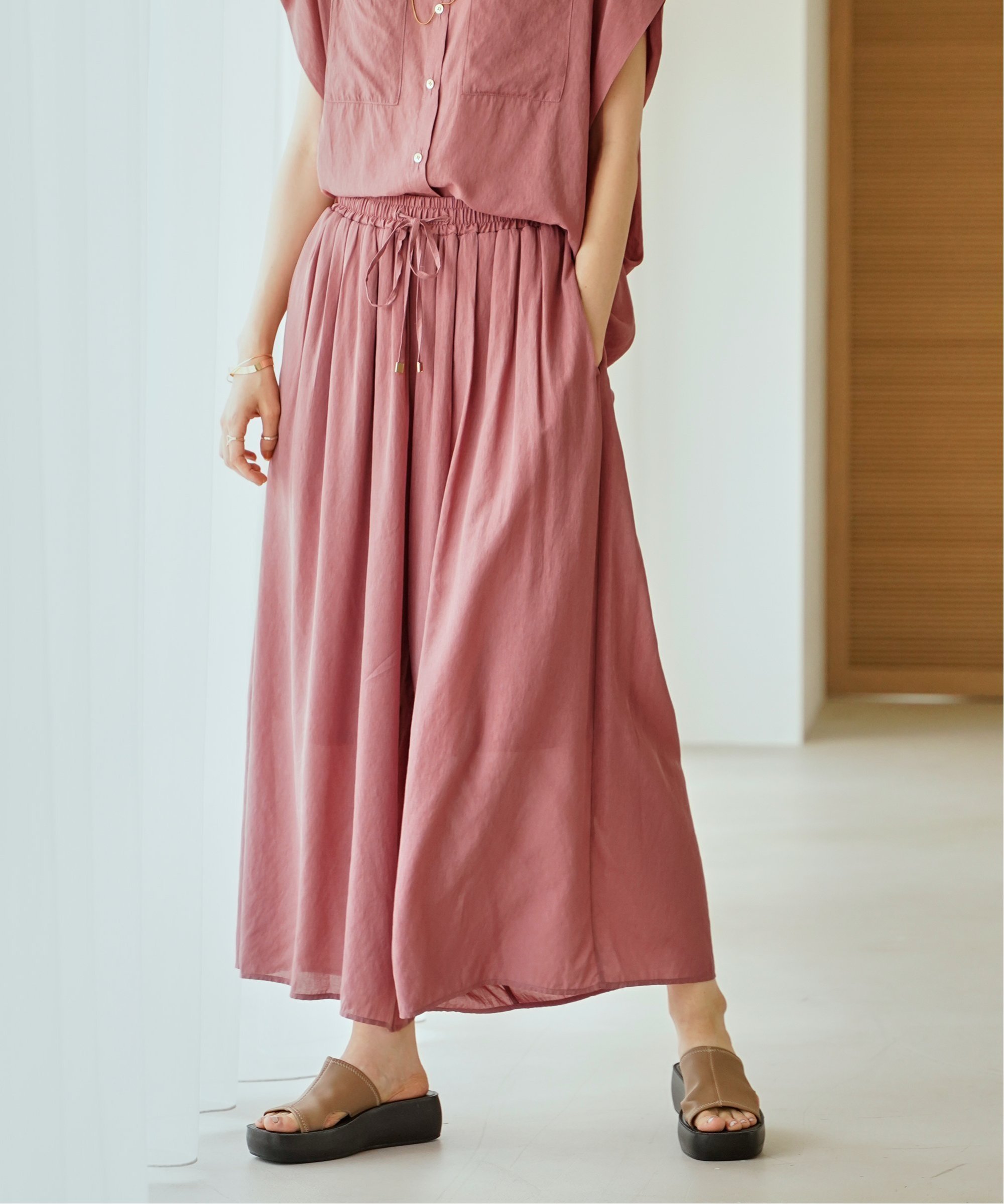 ikka 【セットアップ対応】冷感ボイルラップスカーチョ イッカ パンツ その他のパンツ ブルー グレー ピンク