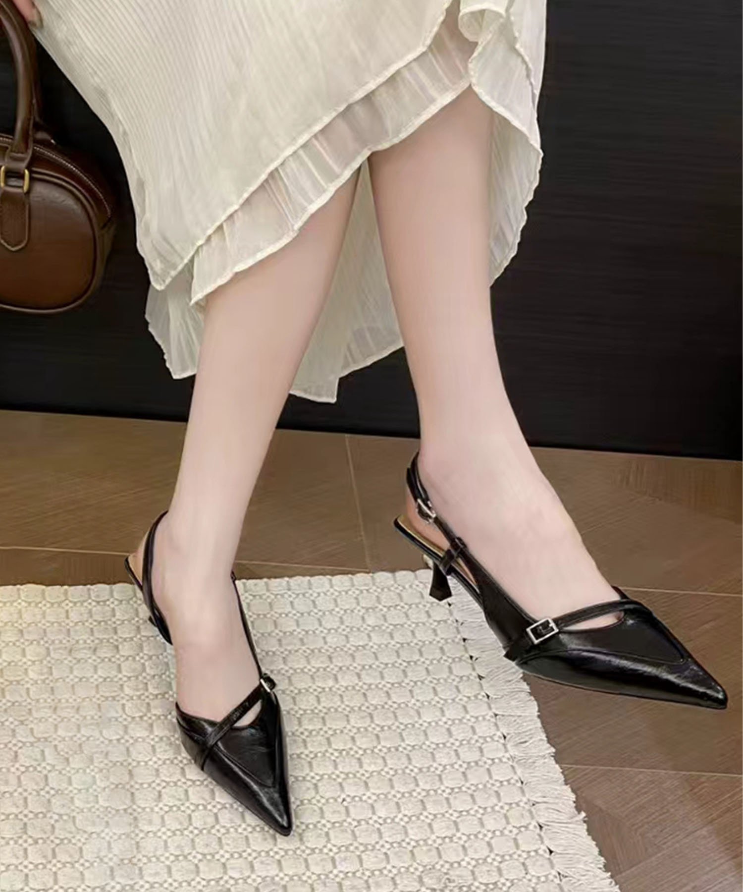 【SALE／10%OFF】aimoha - select - 【SHOES 365】ポインテッドストラップパンプス アイモハ シューズ・靴 パンプス ホワイト ブラック【送料無料】