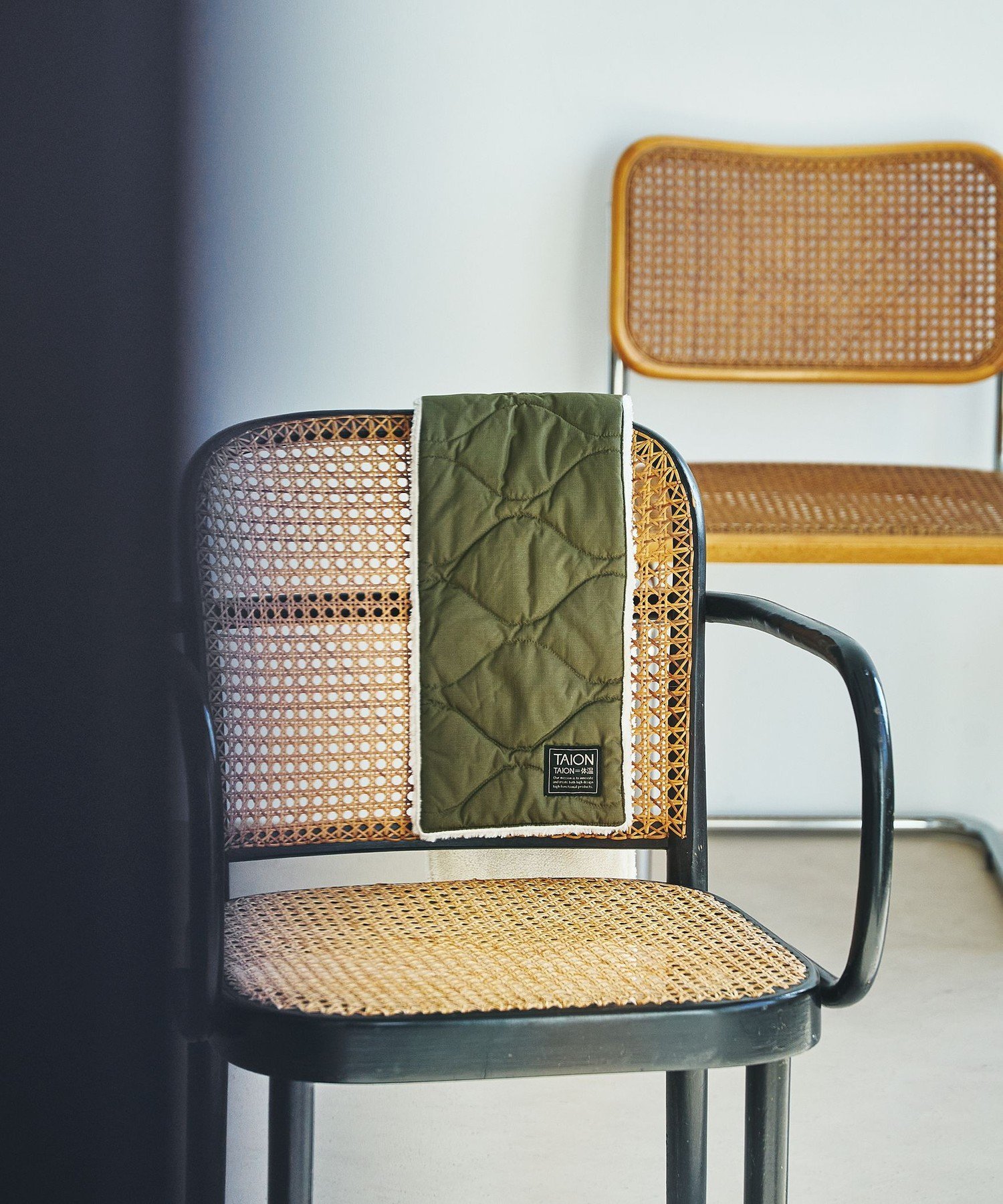 UNITED ARROWS green label relaxing ＜TAION＞ミリタリー リバーシブル ダウンマフラー ユナイテッド..