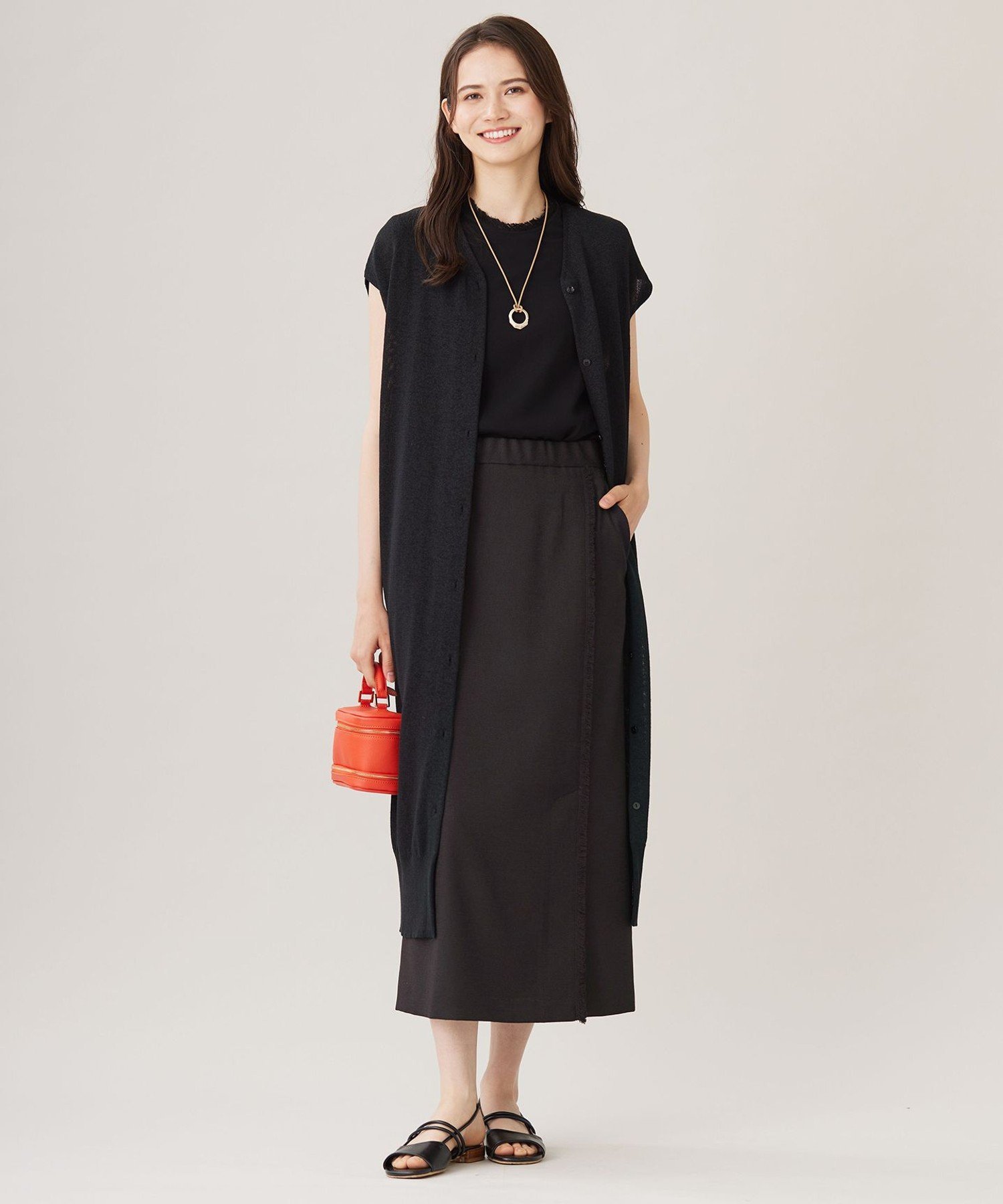 【SALE／30%OFF】自由区 【カタログ掲載・洗える】ペーパーブレンドニット ジレ ジユウク トップス ベスト・ジレ ブラック【送料無料】 stylife-14626503 Rakuten Fashion サンプル画像2