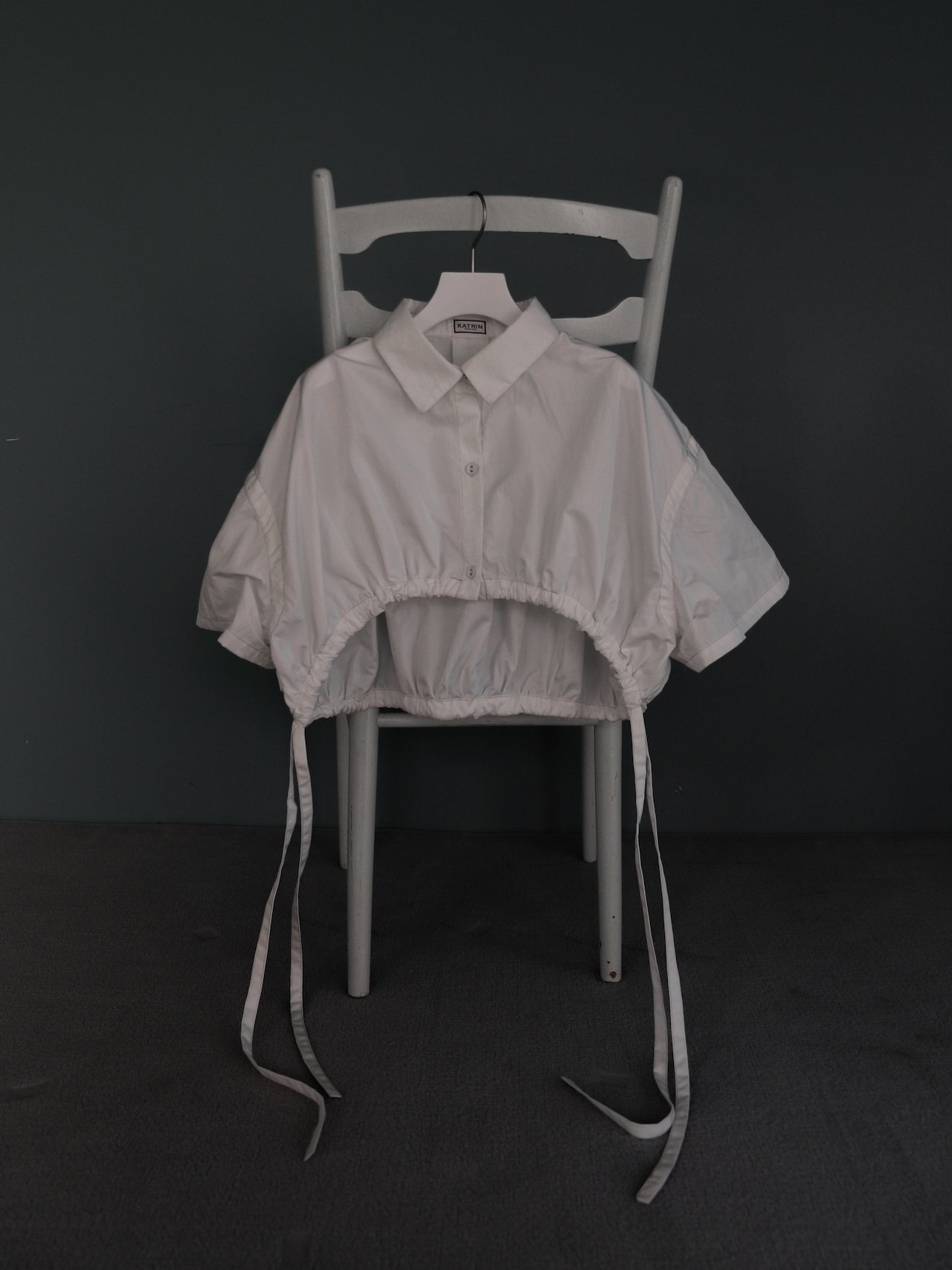 Katrin TOKYO 2way cropped shirt カトリントウキョウ トップス シャツ・ブラウス ブルー ホワイト