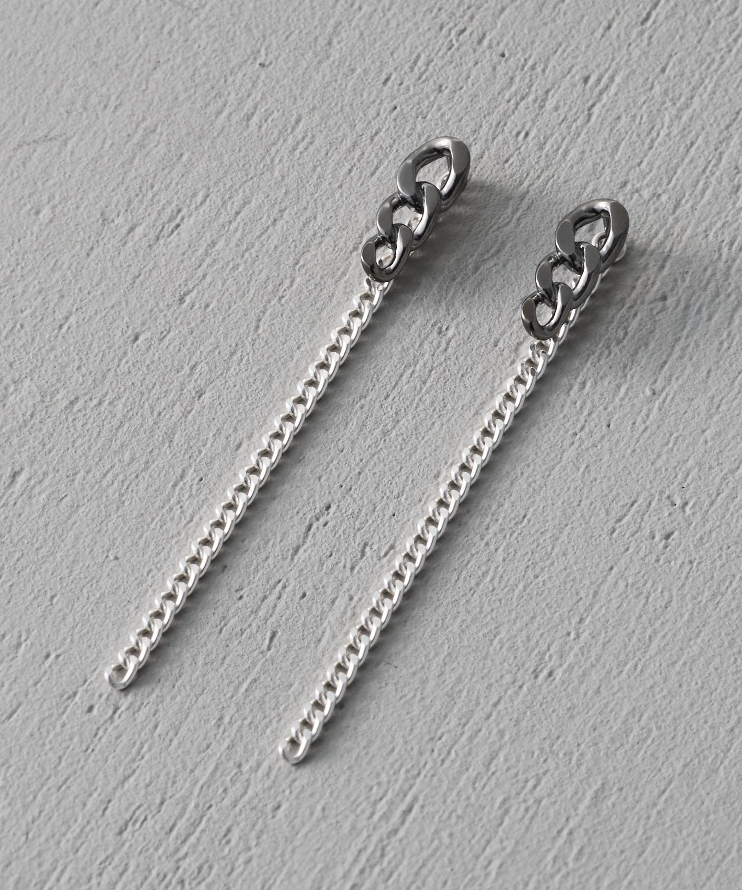 and cloud Chain Charm Pierce アンドクラウド アクセサリー・腕時計 ピアス ブラック【送料無料】