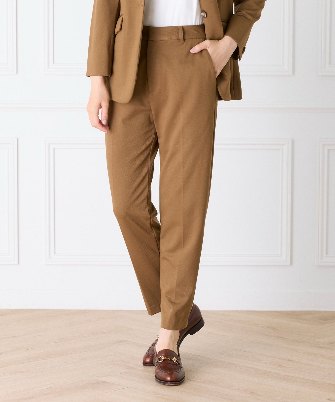 INED テーパードパンツ《INED CLARO》 イネド パンツ スラックス・ドレスパンツ カーキグリーン ブラウン ブラック