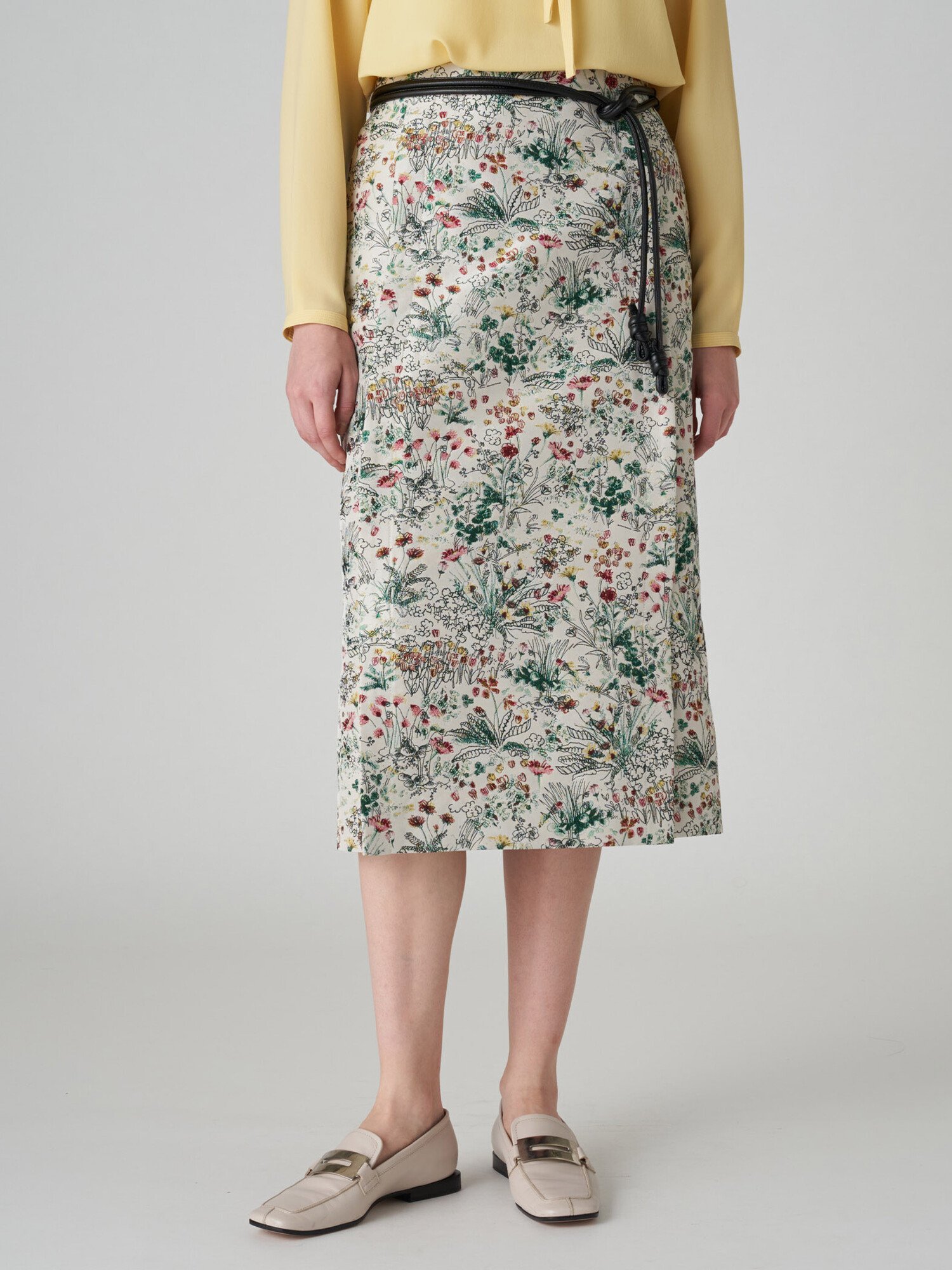 TOMORROWLAND collection フラワーガーデンジャカード サイドベントIラインスカート トゥモローランド スカート その他のスカート