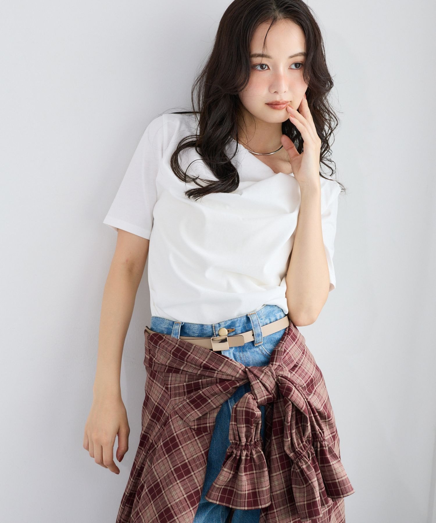 mysty woman 【ドット柄有】ドレープカットソー半袖 ミスティウーマン トップス カットソー・Tシャツ ホワイト ブラウン