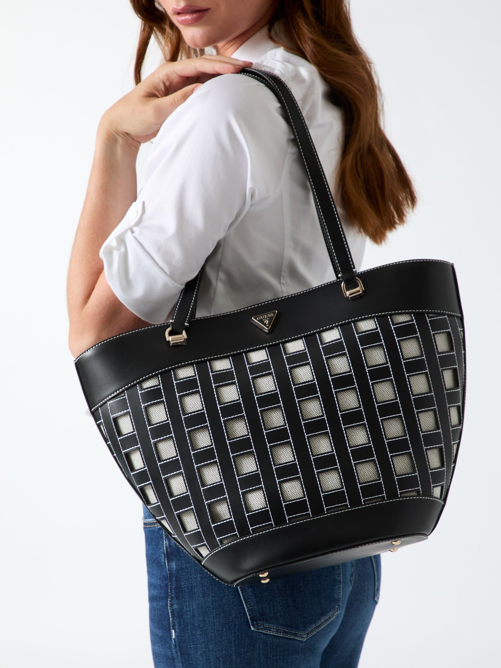 GUESS/(W)FRANKIE Tote トートバッグ ゲス バッグ トートバッグ ブラウン ブラック