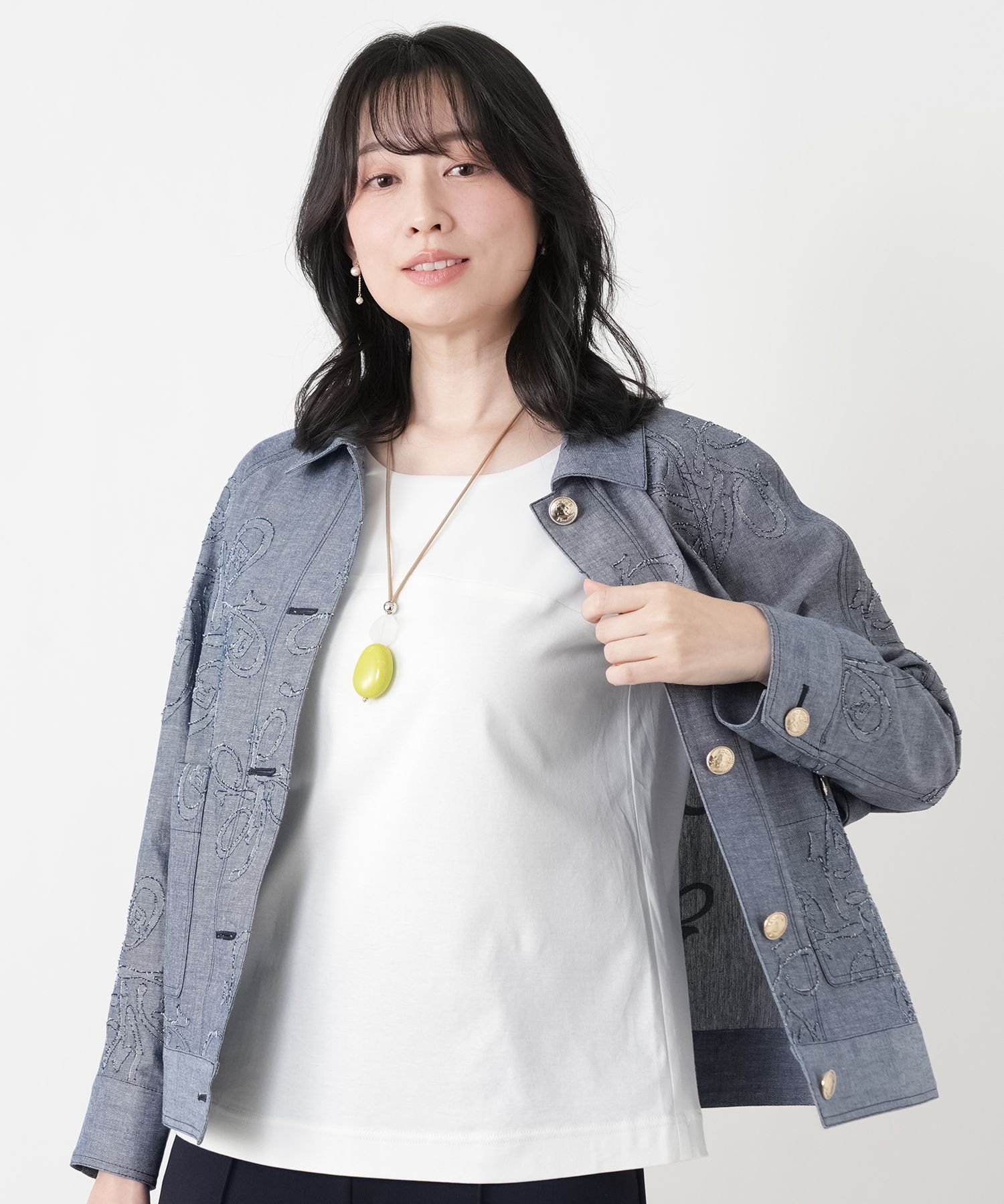 Leilian ボタニカル刺繍ジャケット【ROCHAS Premiere】 レリアン ジャケット・アウター テーラードジャケット・ブレザー ネイビー